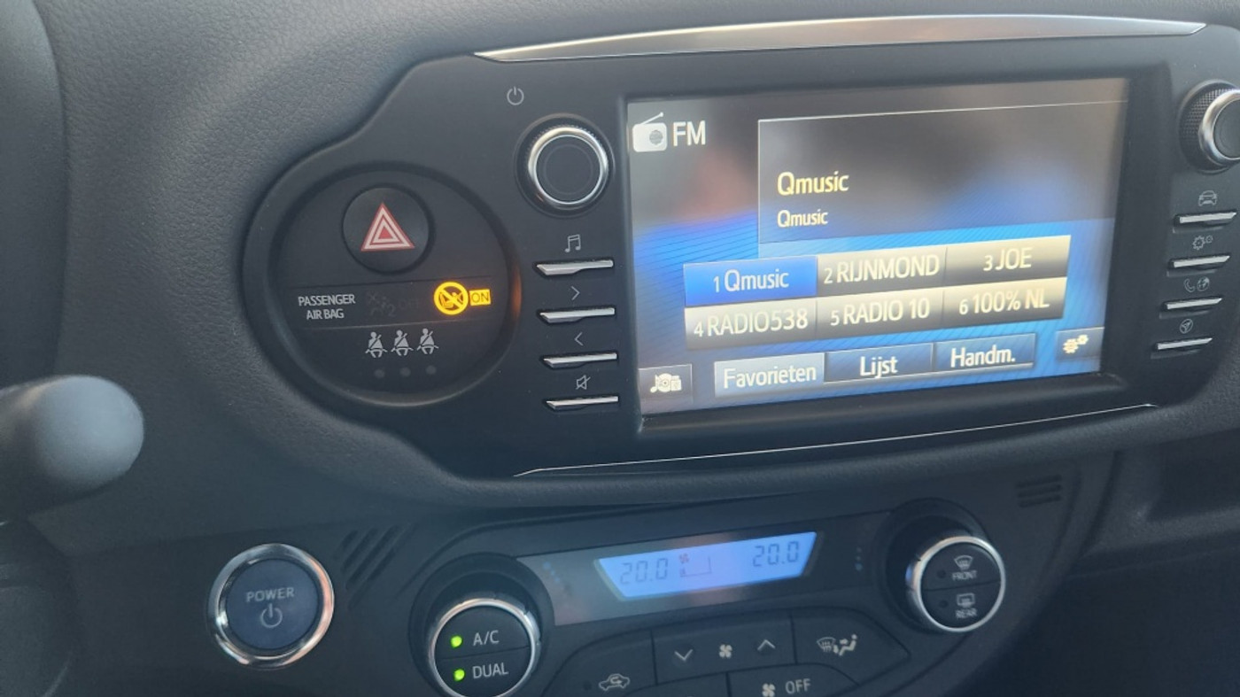 Foto van Toyota Toyota Yaris Hybrid