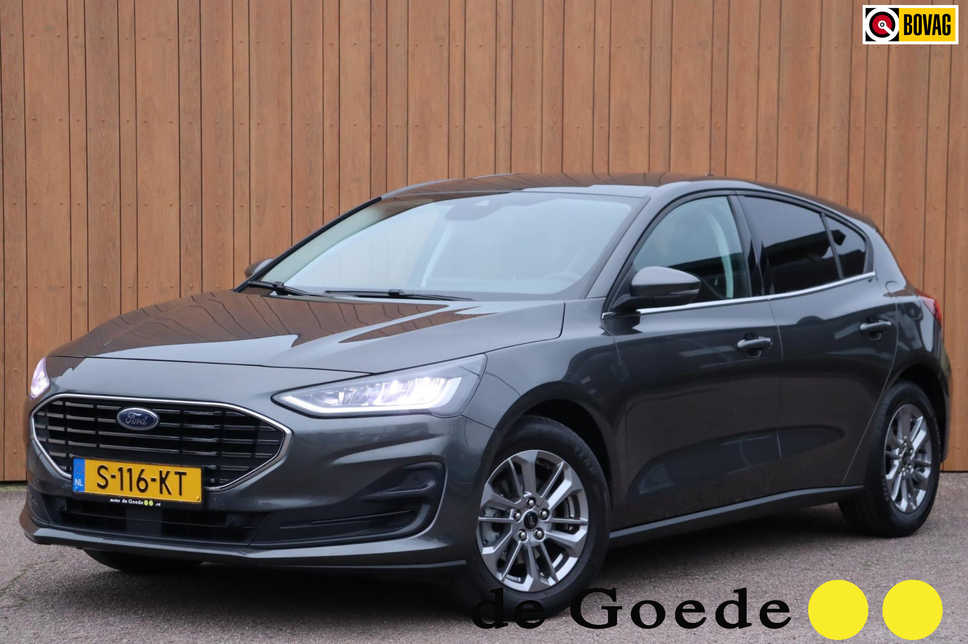 Ford Focus 1.0 EcoBoost Hybrid Titanium org.NL 2023 - voorkant
