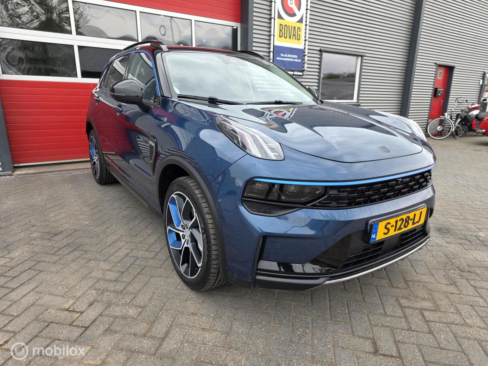 Foto van Lynk&co LYNK & Co 01