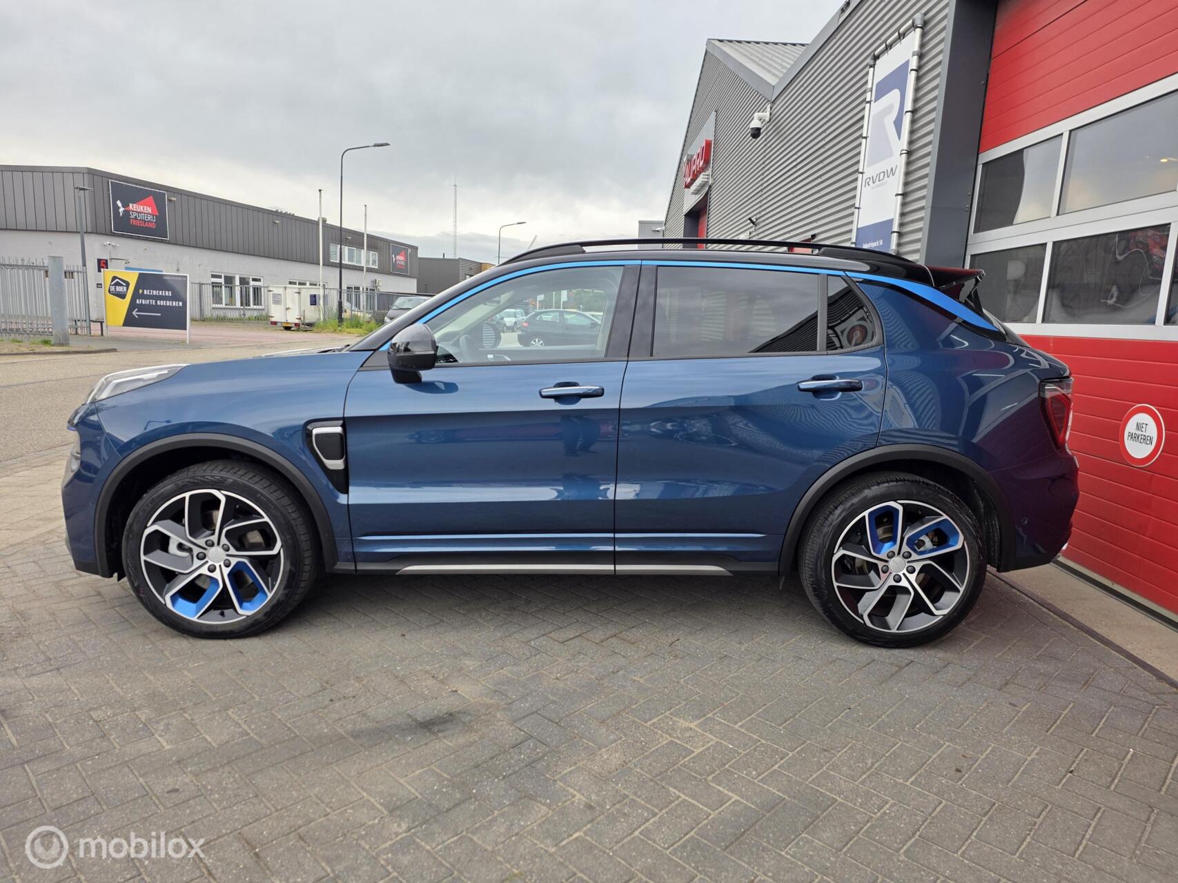 Foto van Lynk&co LYNK & Co 01
