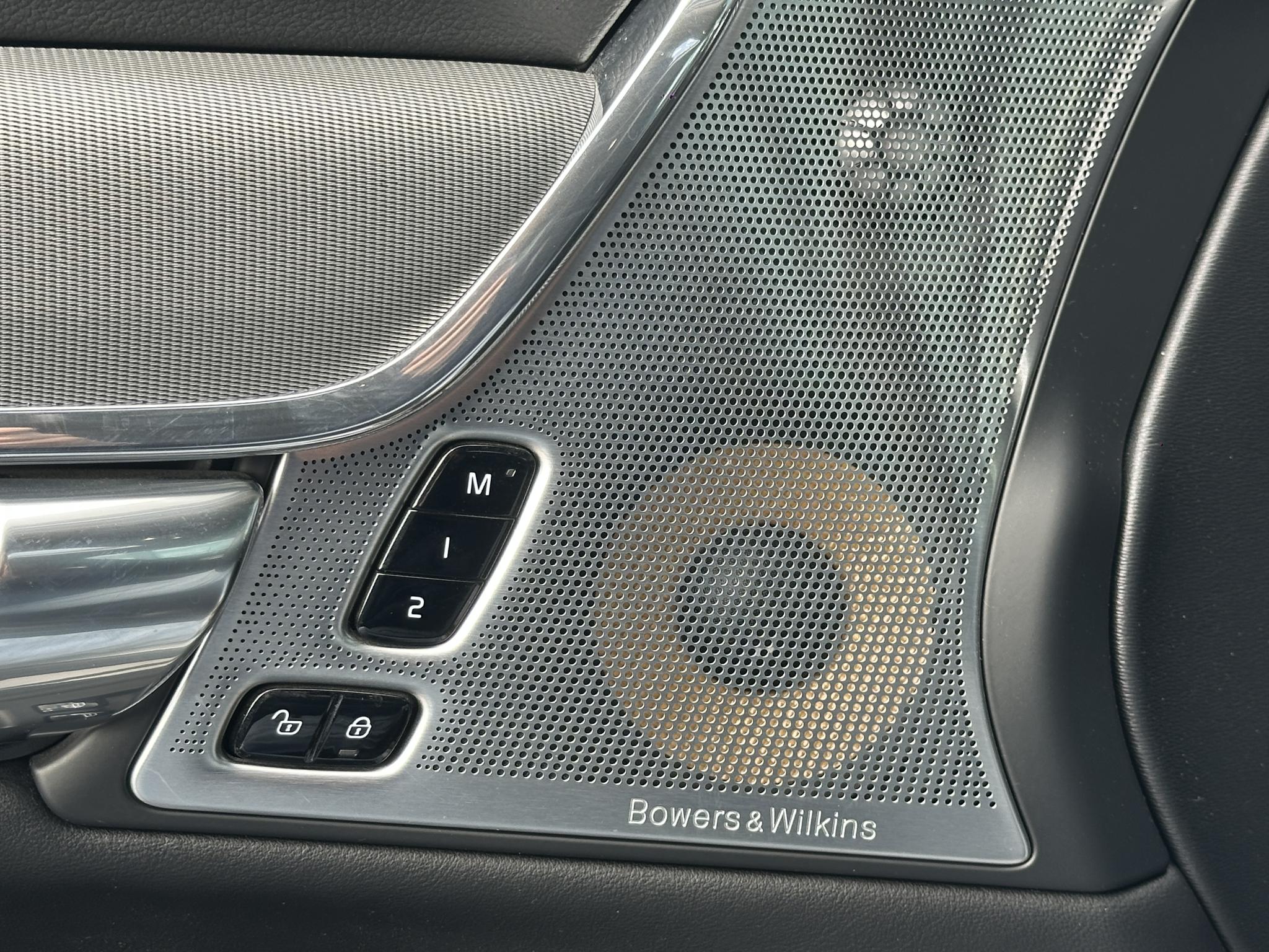 Foto van Volvo V90 T8 Twin Engine