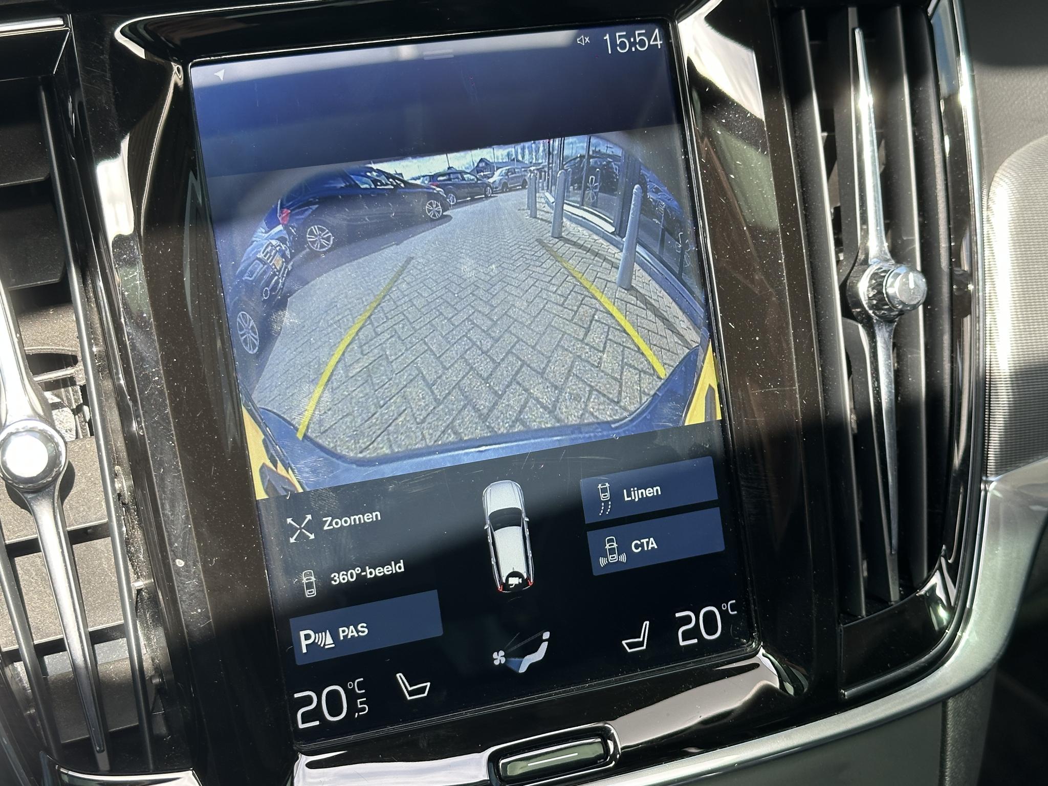 Foto van Volvo V90 T8 Twin Engine