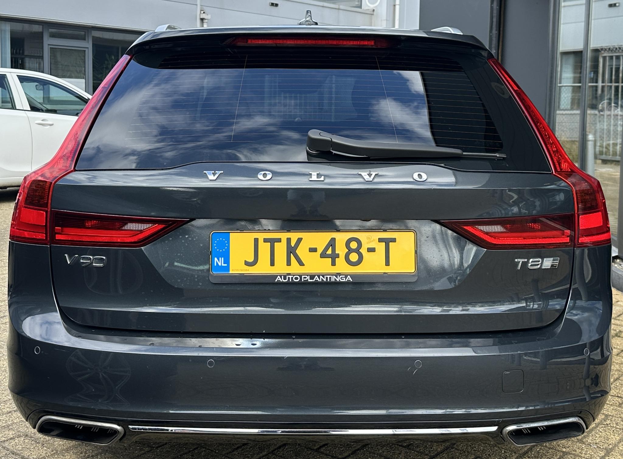 Foto van Volvo V90 T8 Twin Engine