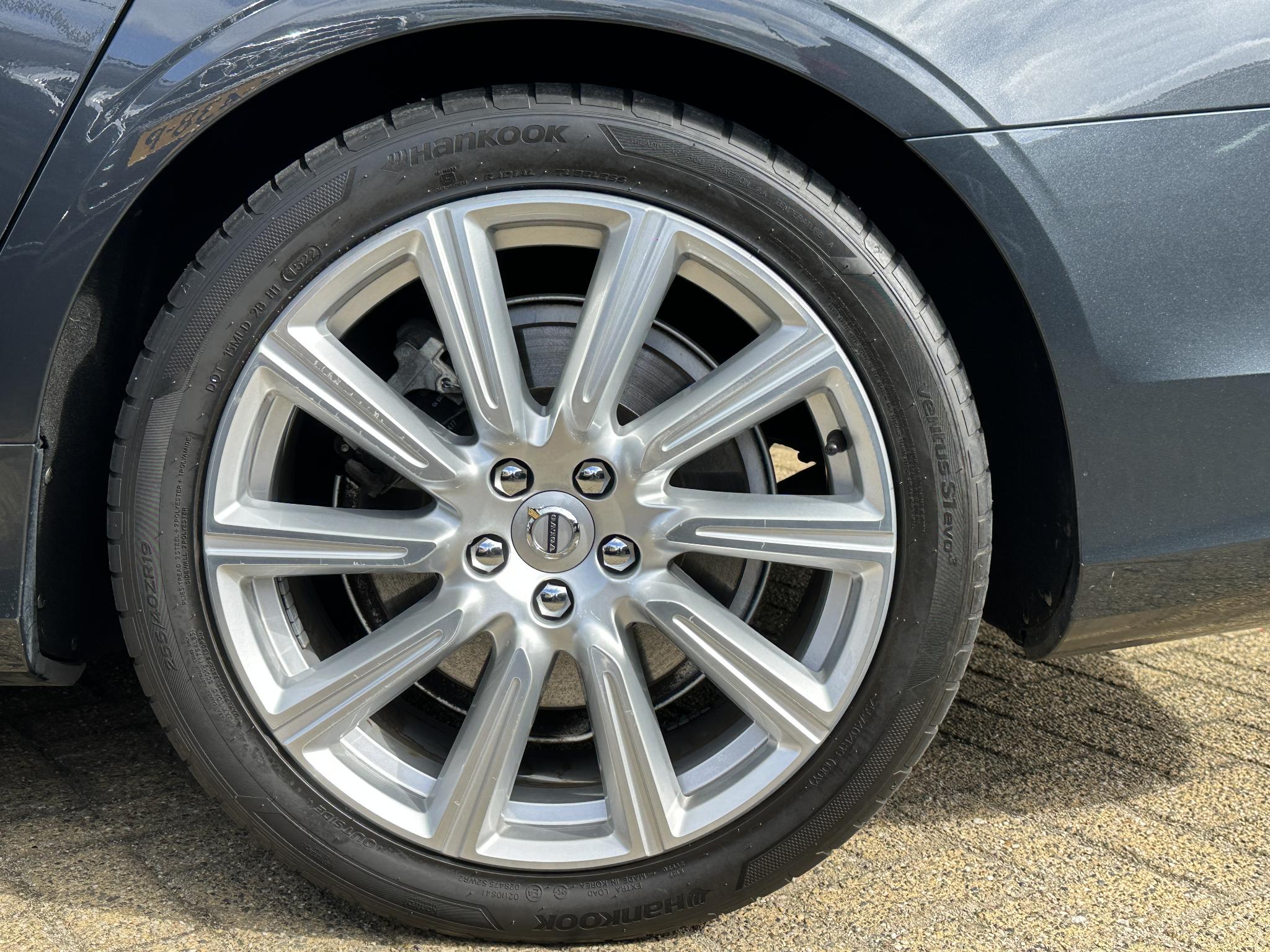 Foto van Volvo V90 T8 Twin Engine