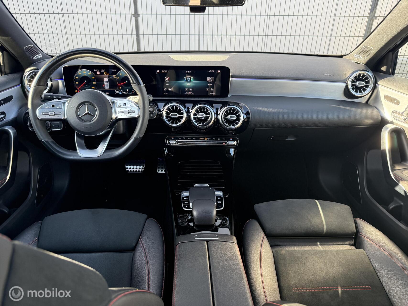 Foto van Mercedes-Benz A 220 4Matic