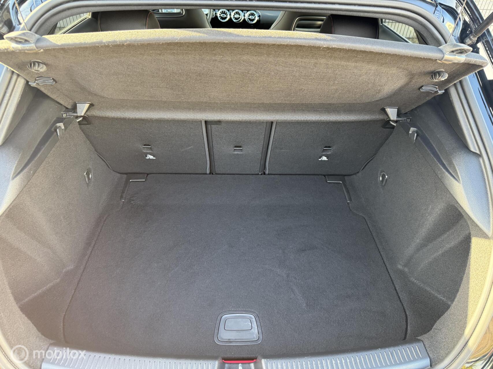 Foto van Mercedes-Benz A 220 4Matic