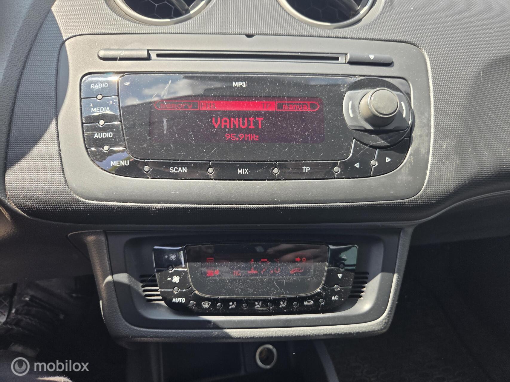Foto van Seat Ibiza ST