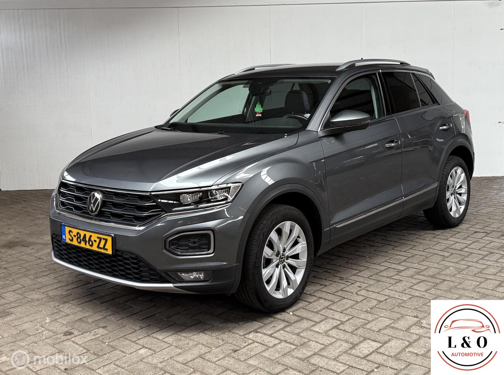 Volkswagen T-roc 1.5 TSI Sport. TREKHAAK - DIGI 2021 - voorkant
