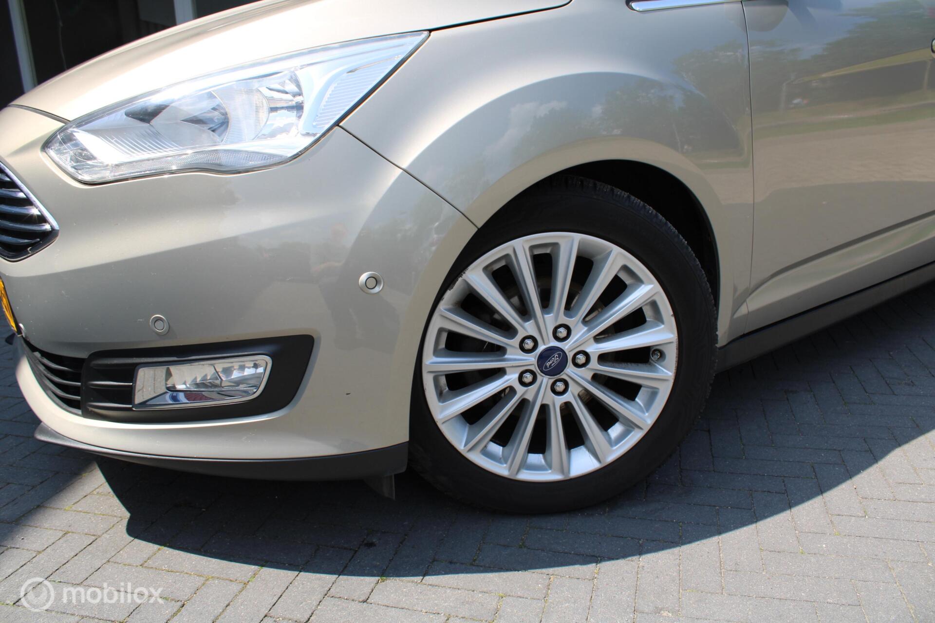 Foto van Ford C-max
