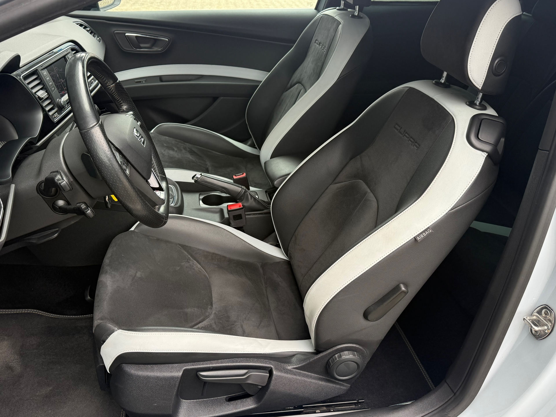 Foto van Seat Leon SC