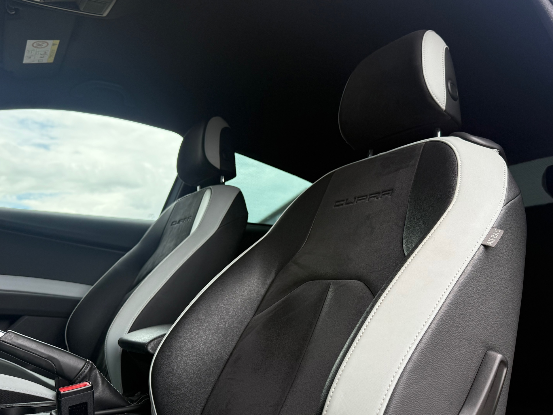 Foto van Seat Leon SC