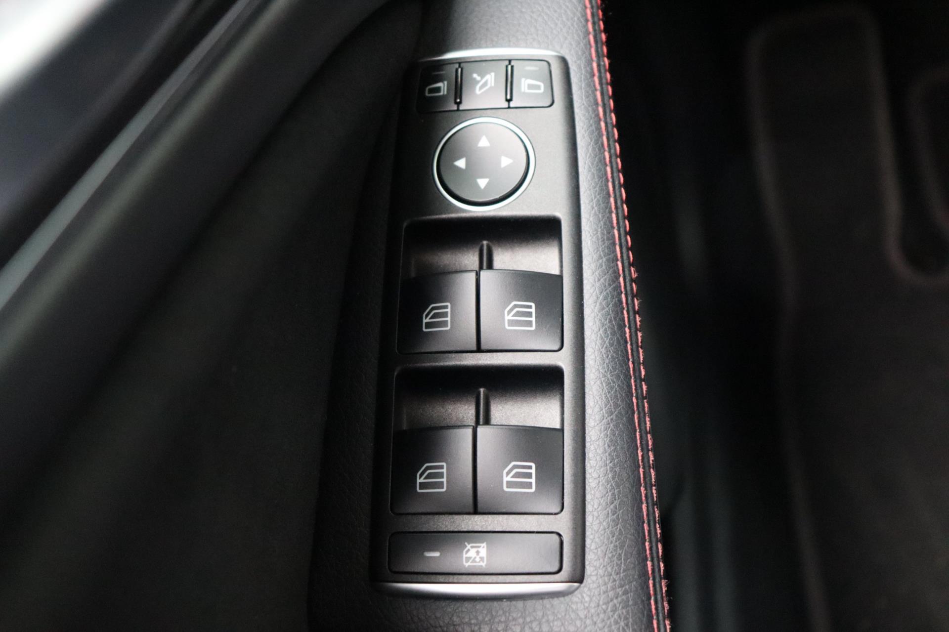 Foto van Mercedes-Benz AMG Cla 45