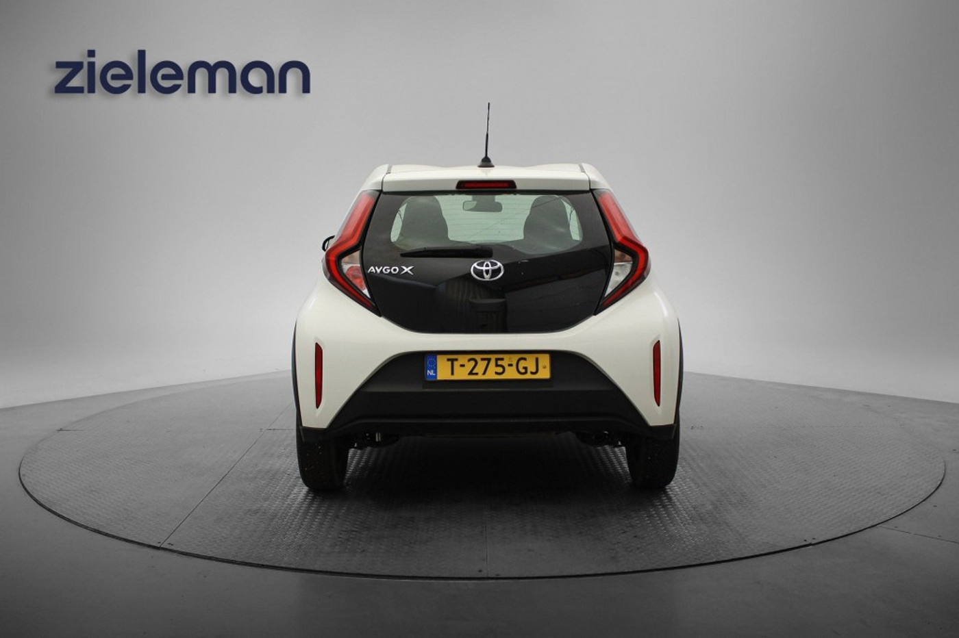 Foto van Toyota Toyota Aygo X