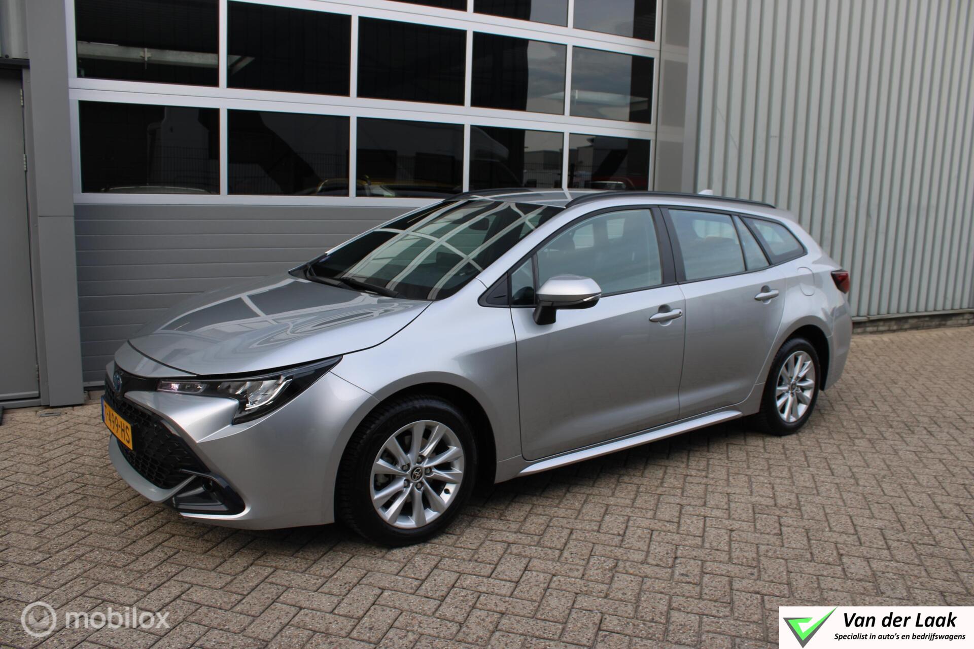 Toyota Corolla Hybrid 140 Active 3 Keer op voorraad 2023 - voorkant