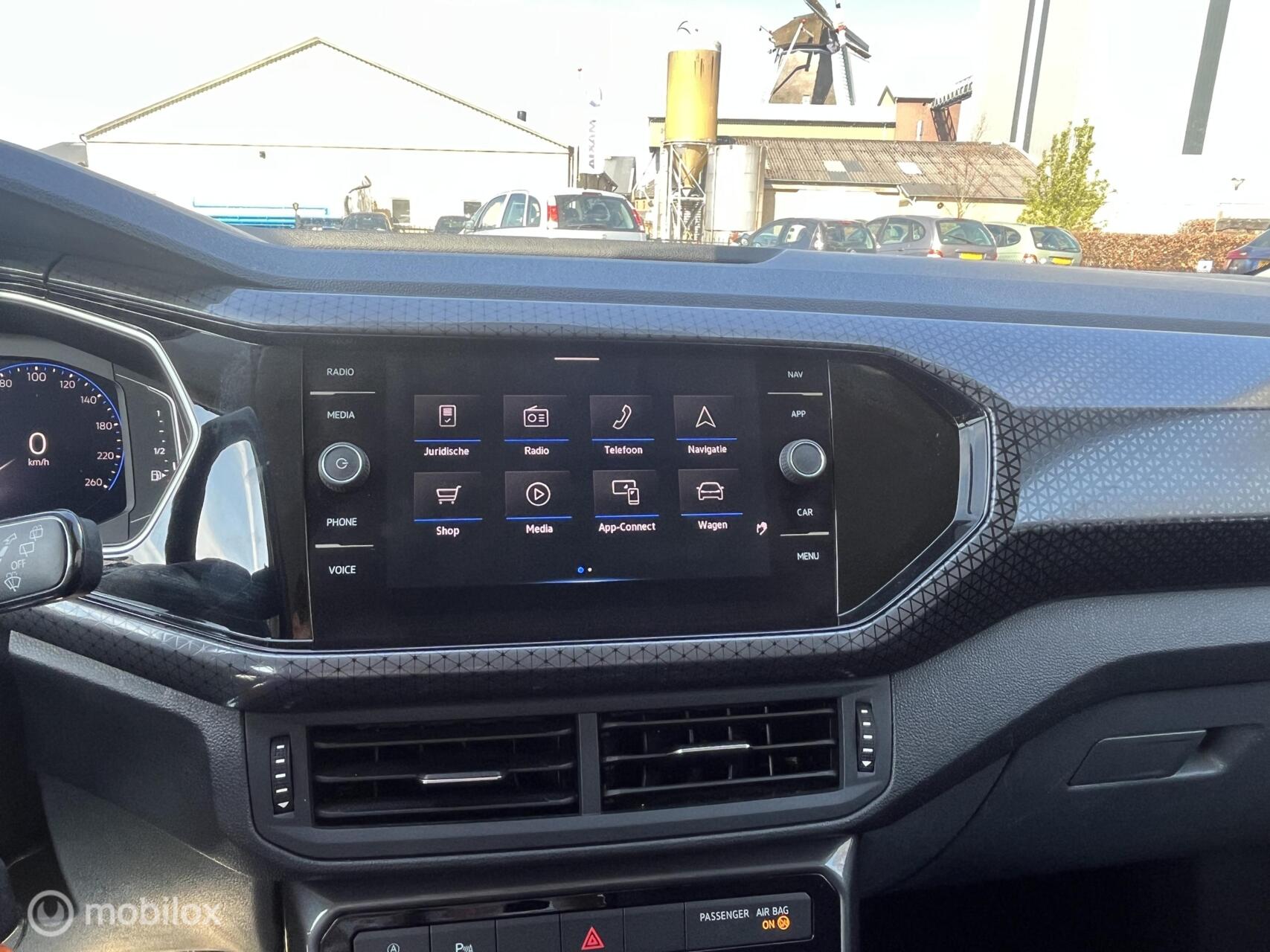 Foto van Volkswagen T-cross