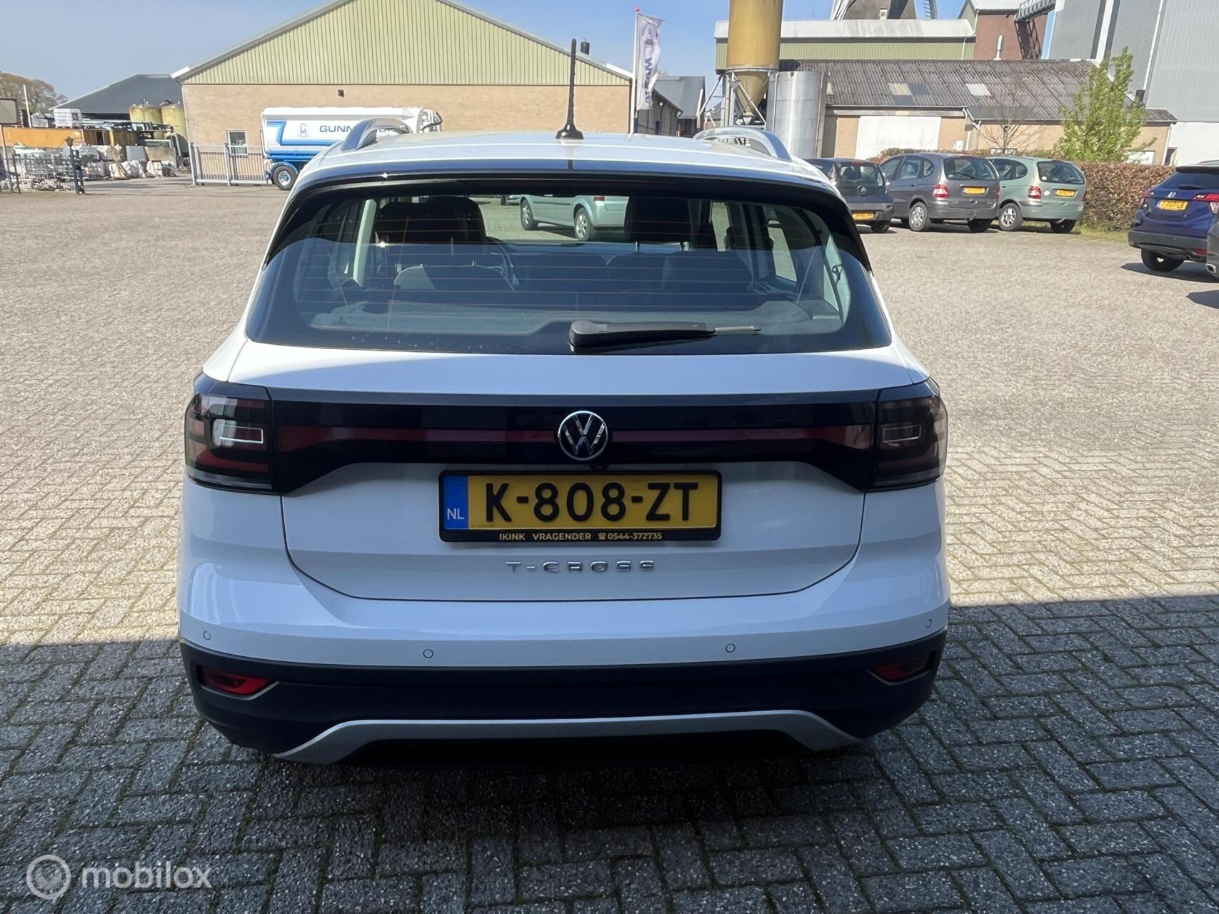Foto van Volkswagen T-cross