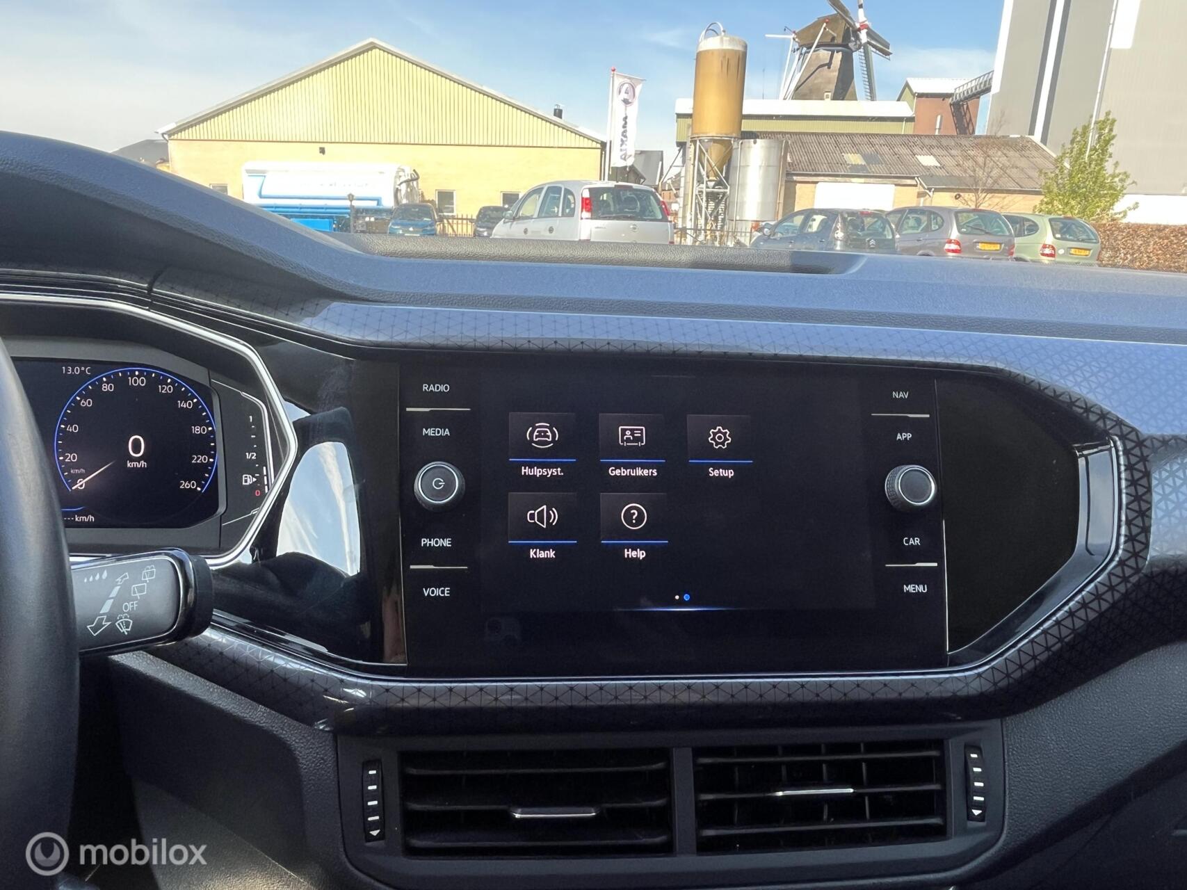 Foto van Volkswagen T-cross