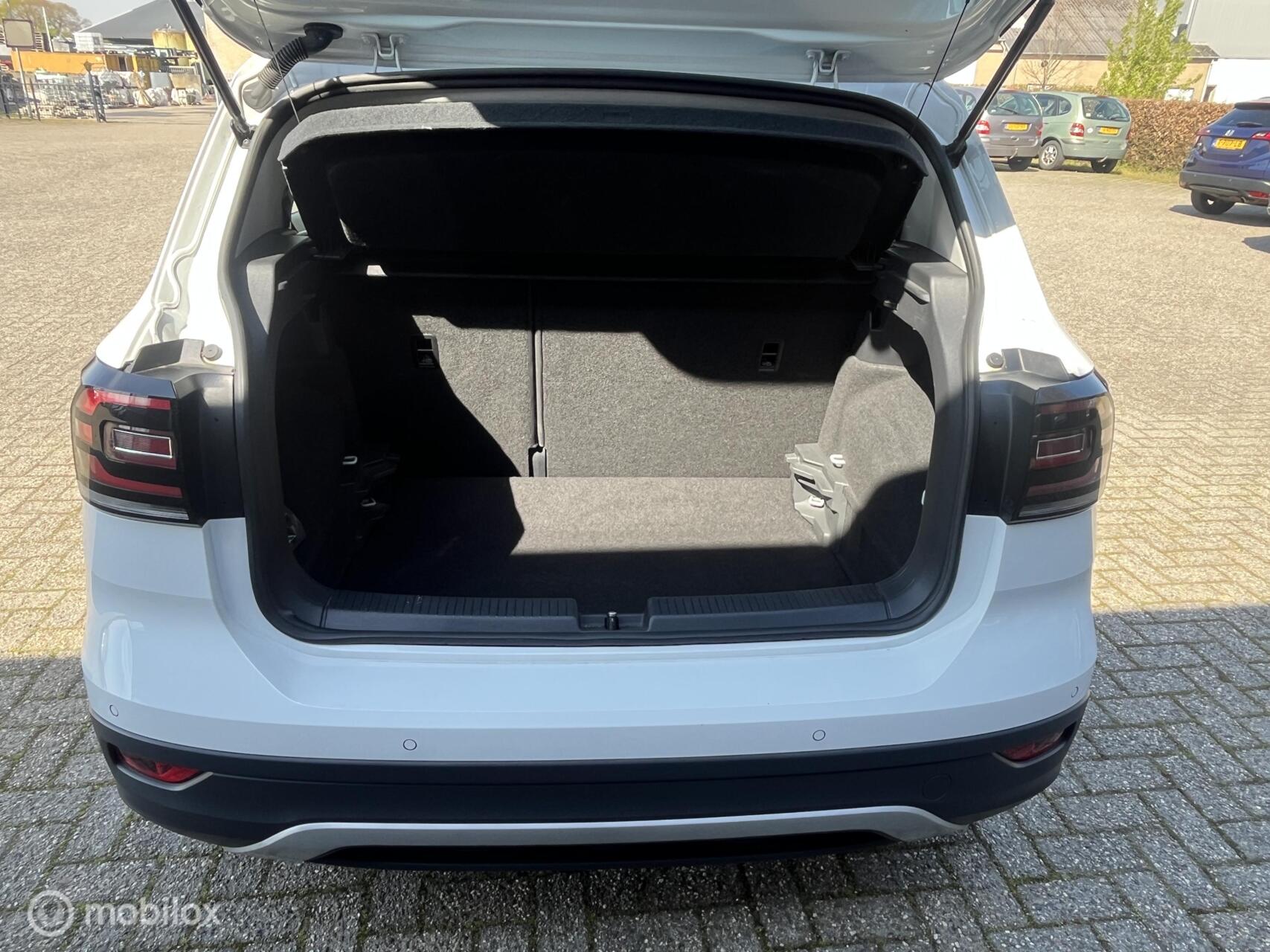 Foto van Volkswagen T-cross