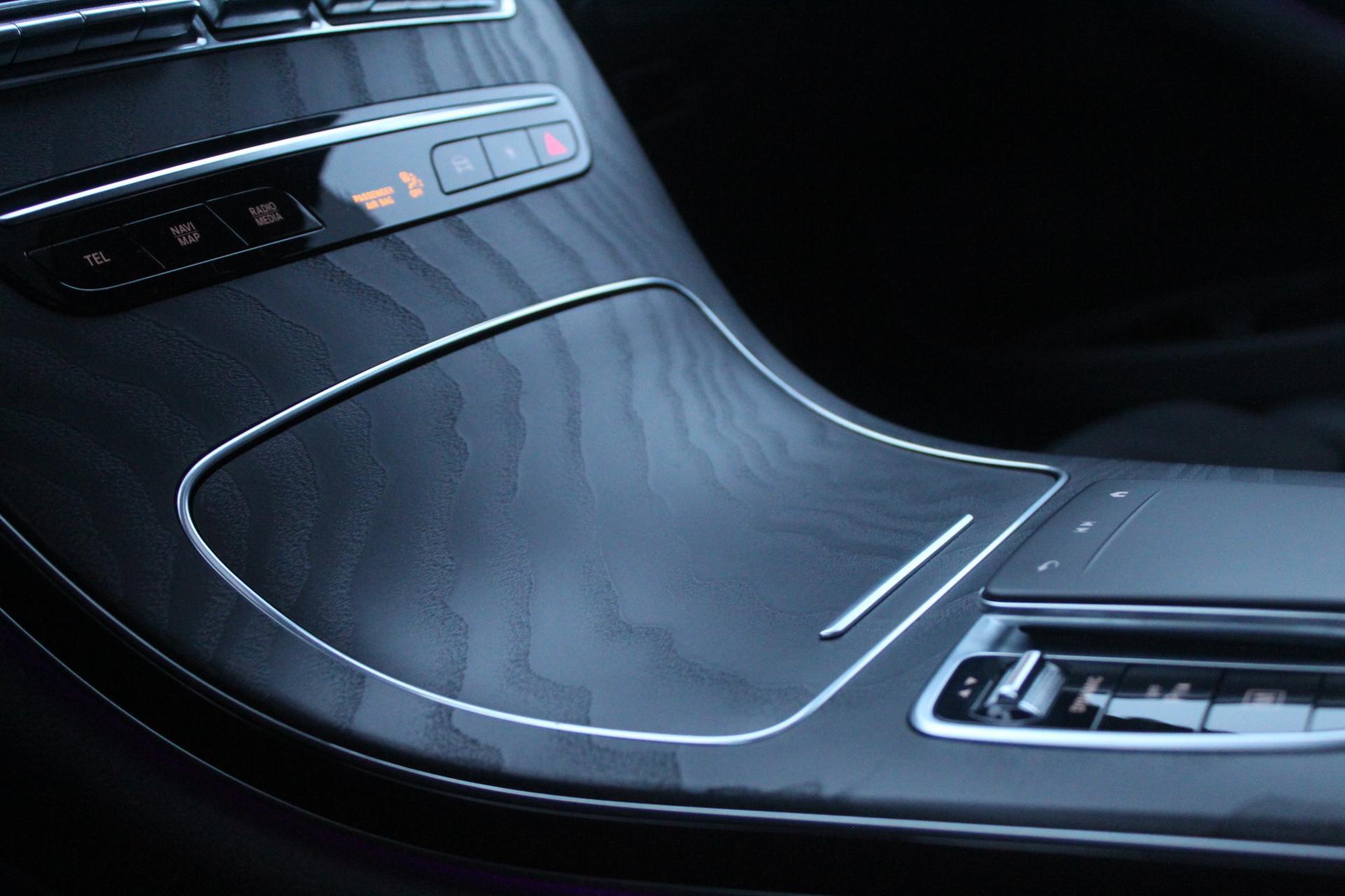 Foto van Mercedes-Benz GLC 300 E 4Matic