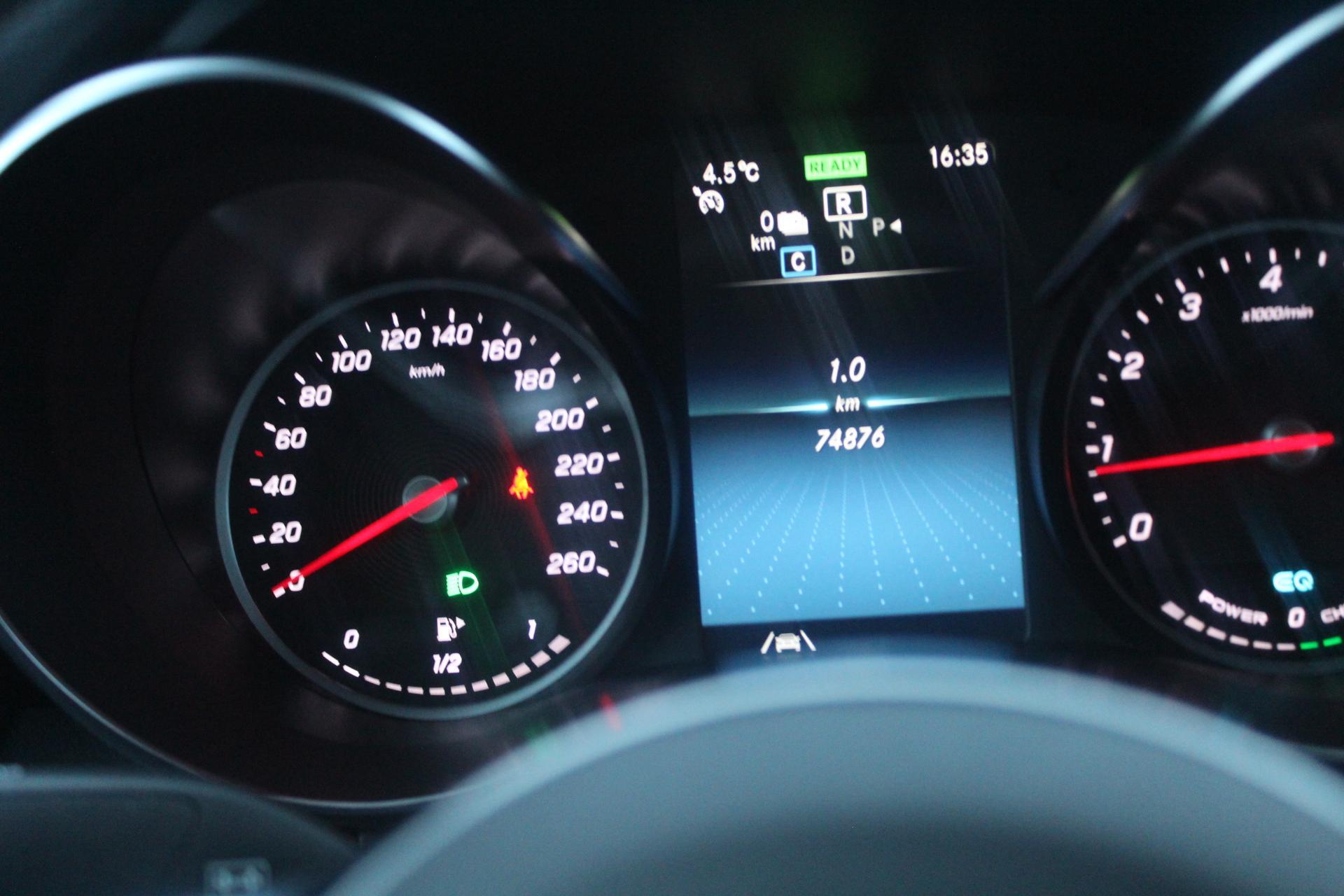 Foto van Mercedes-Benz GLC 300 E 4Matic