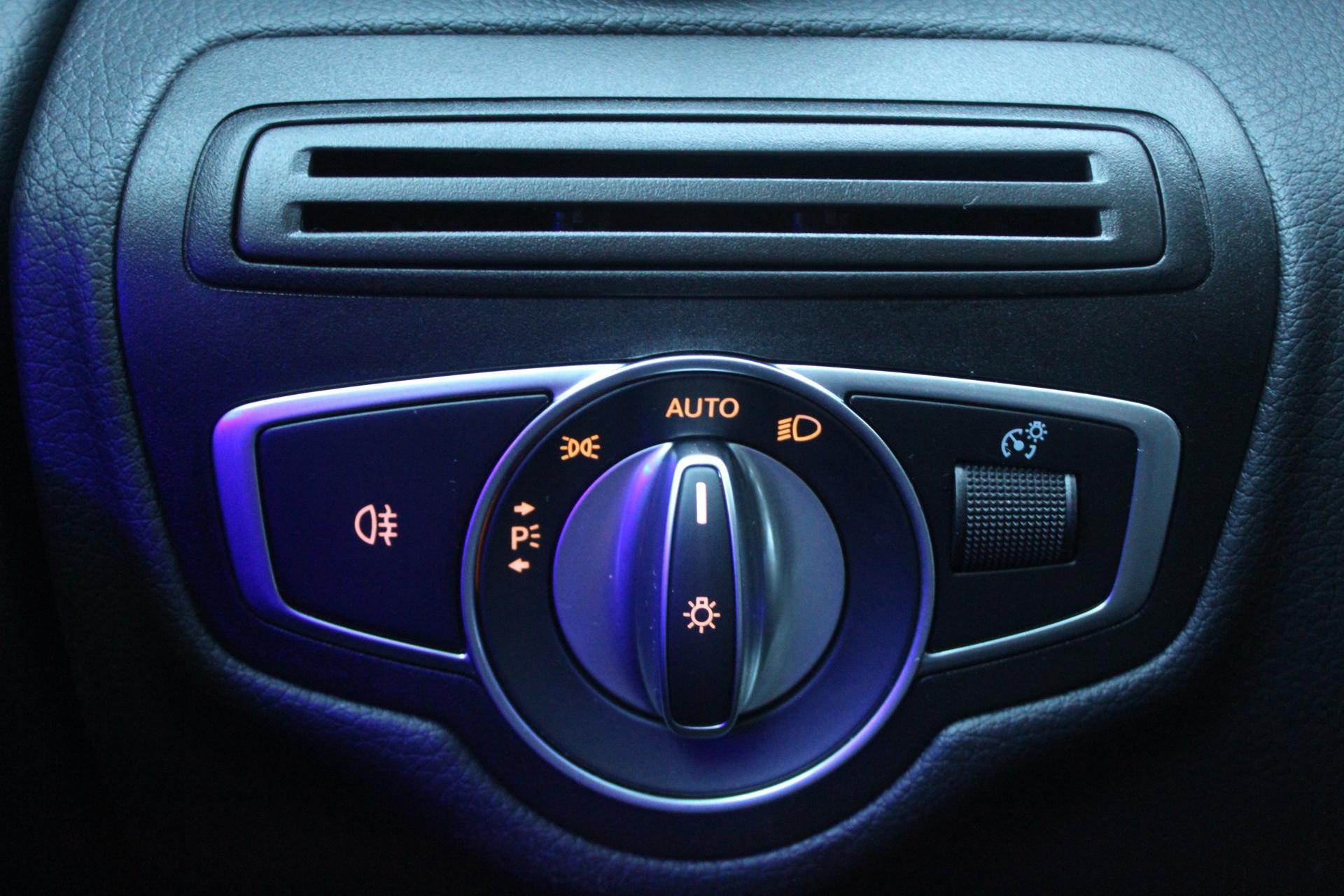 Foto van Mercedes-Benz GLC 300 E 4Matic