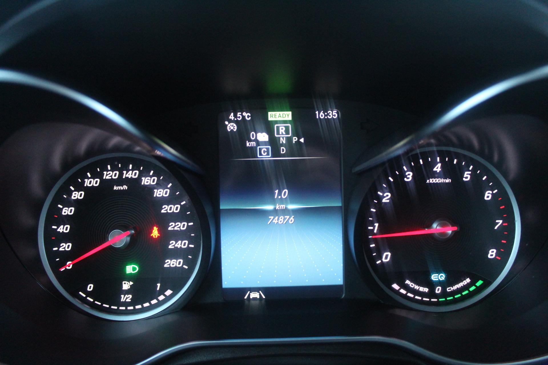 Foto van Mercedes-Benz GLC 300 E 4Matic