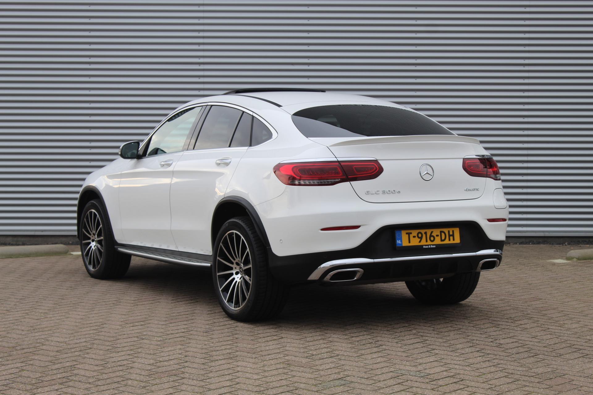 Foto van Mercedes-Benz GLC 300 E 4Matic