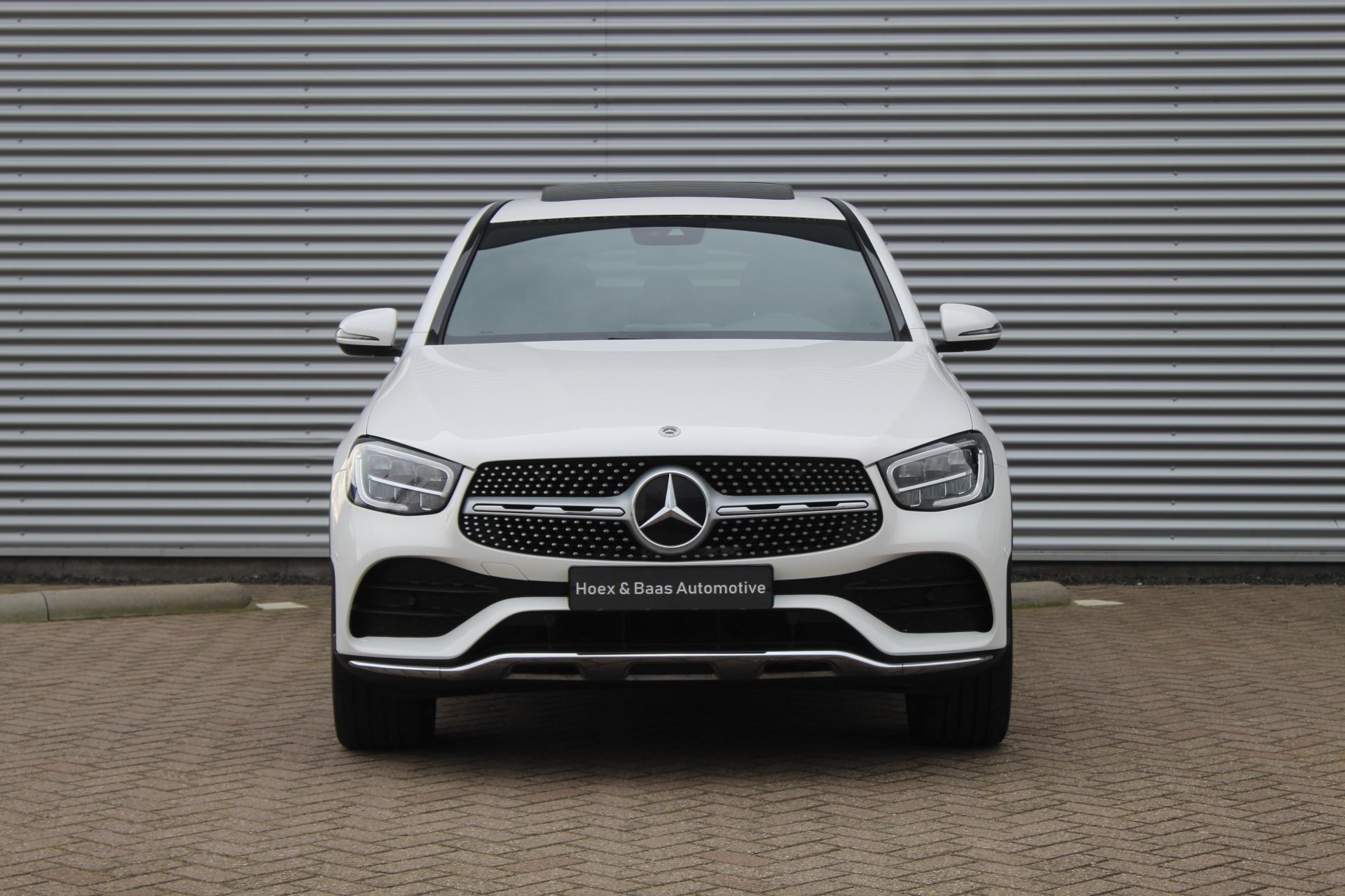 Foto van Mercedes-Benz GLC 300 E 4Matic
