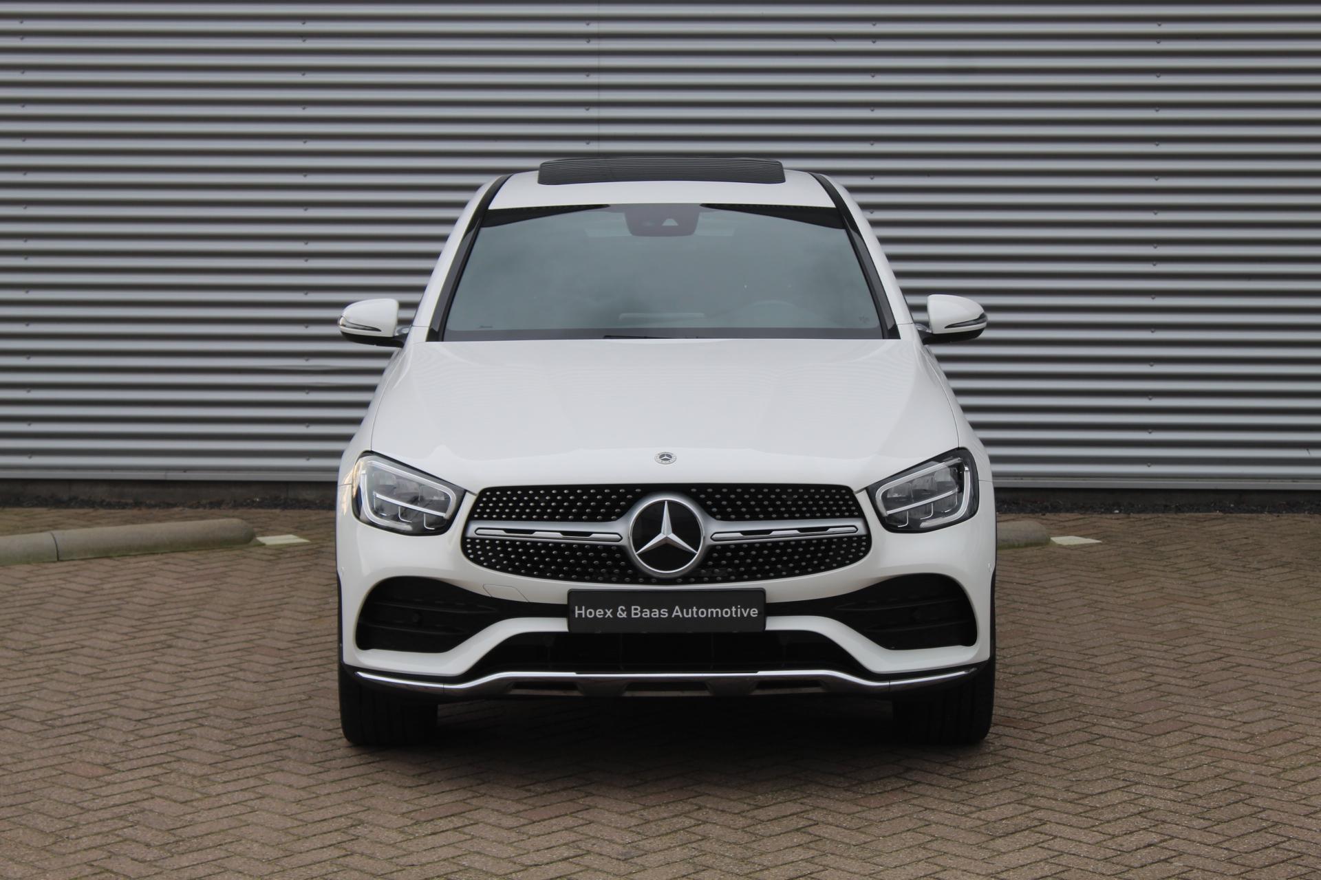 Foto van Mercedes-Benz GLC 300 E 4Matic