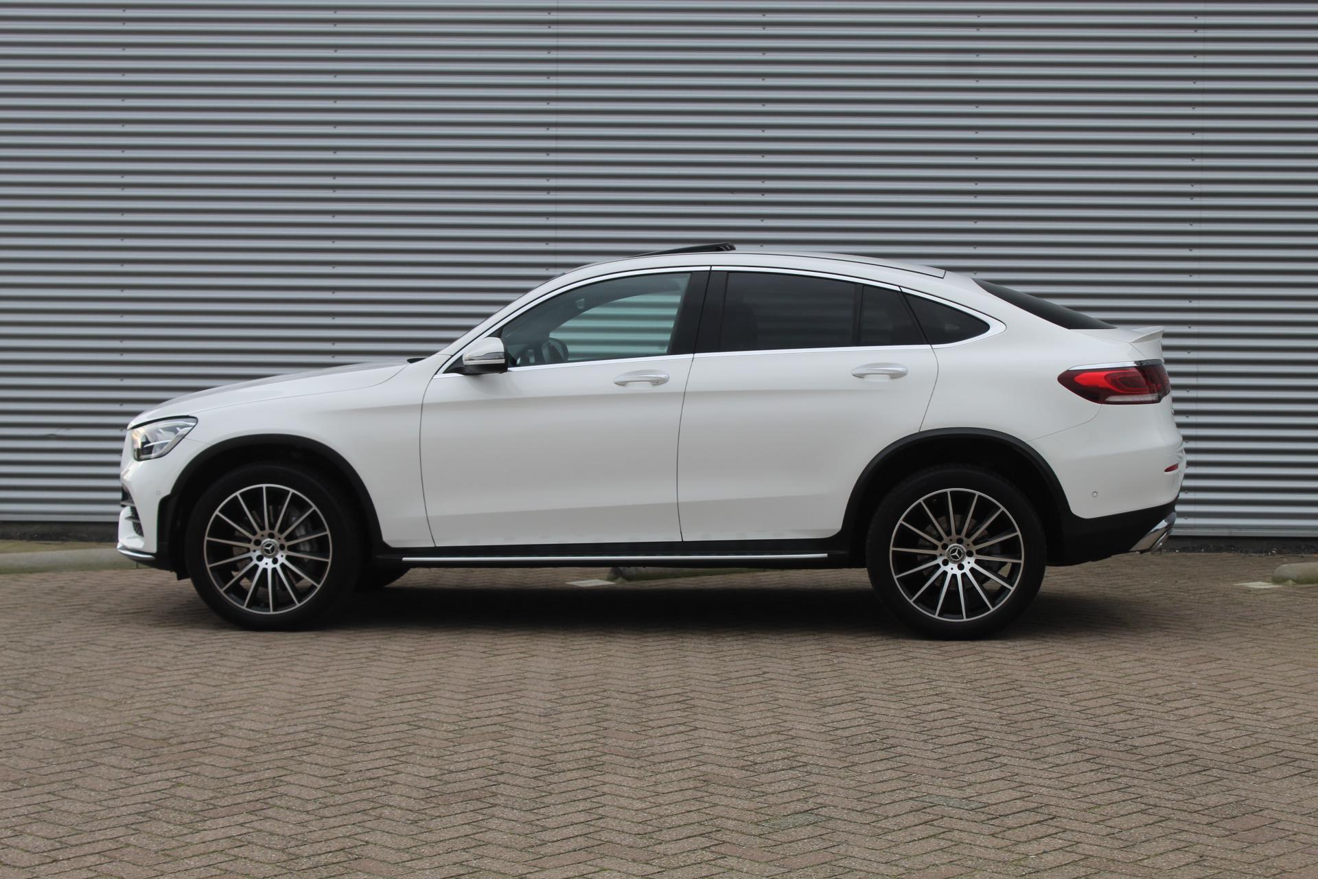Foto van Mercedes-Benz GLC 300 E 4Matic