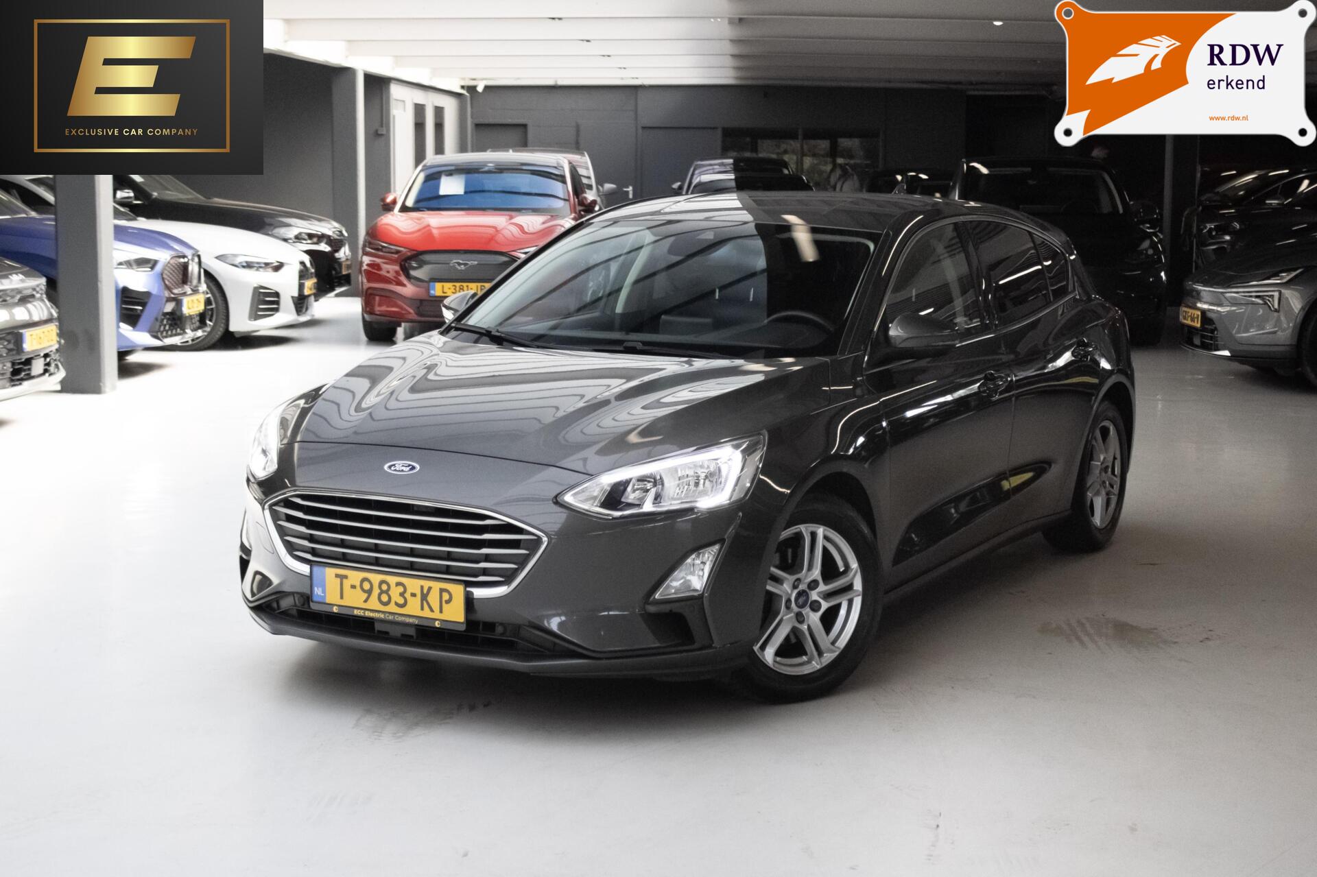Ford Focus 1.0 EcoBoost Titanium Business | Stoelverwarming | Stuurverwarming | Trekhaak 2018 - voorkant