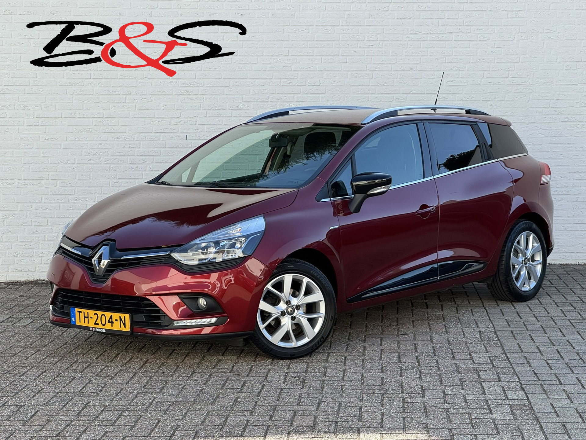 Renault Clio 0.9 TCe Limited Airco Navi Cruise Parkeersens. achter Getinte ramen 2018 - voorkant