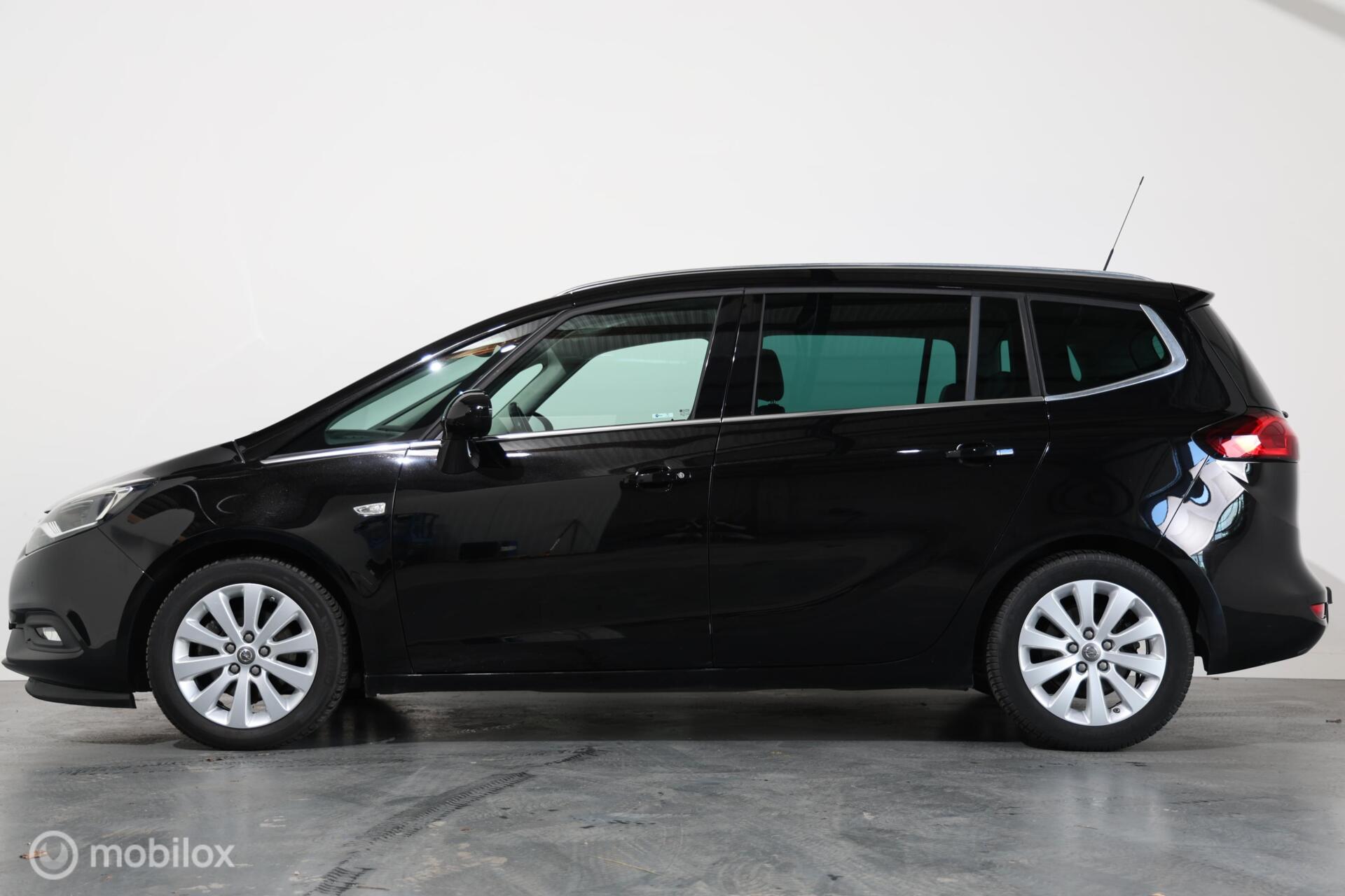 Foto van Opel Zafira Tourer