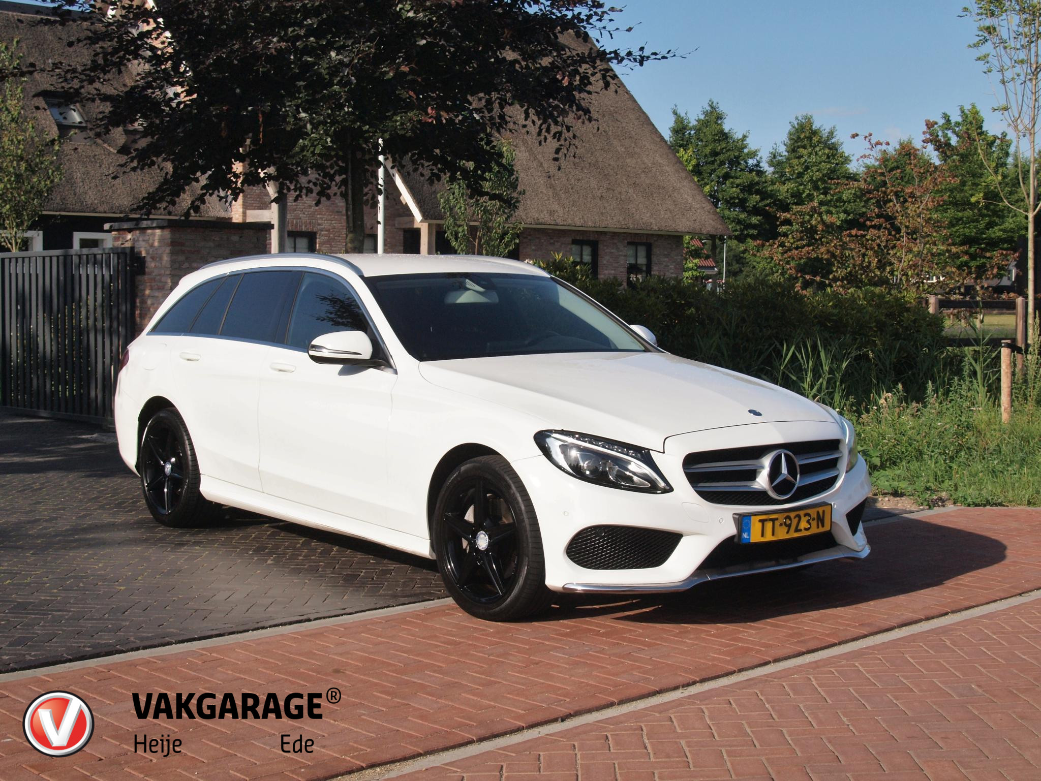 Mercedes-Benz C-klasse 180 AMG Sport Edition 2016 - voorkant