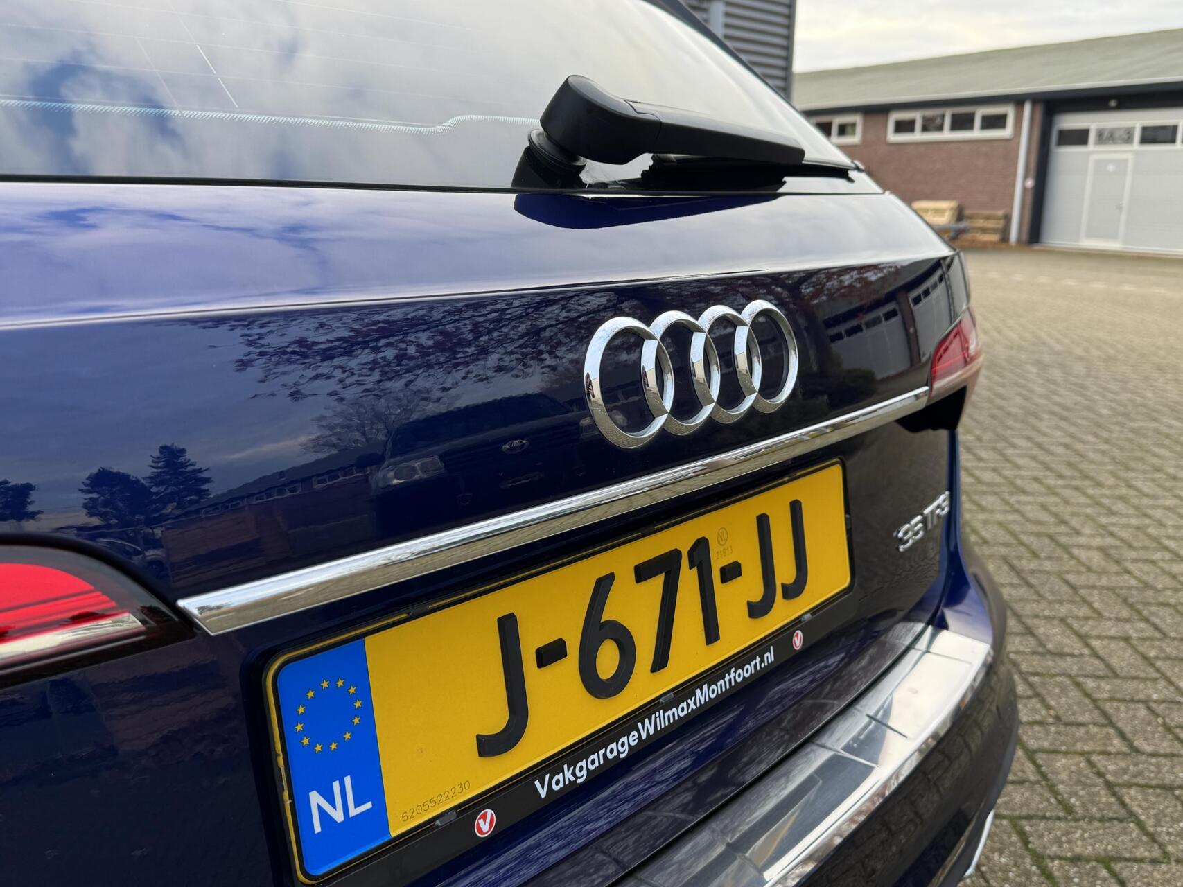Foto van Audi A4