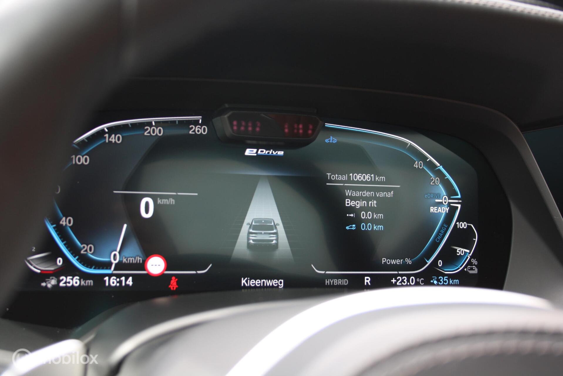 Foto van BMW X5 Xdrive45e