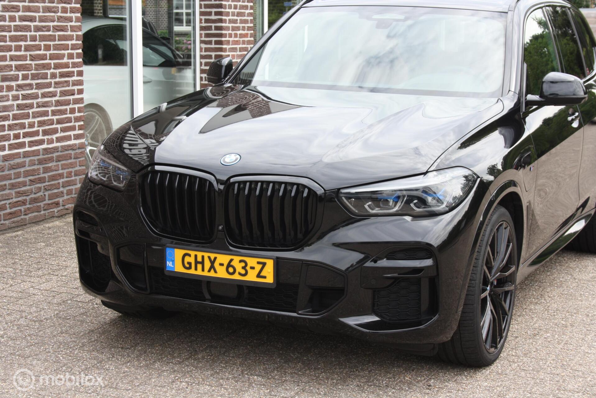 Foto van BMW X5 Xdrive45e
