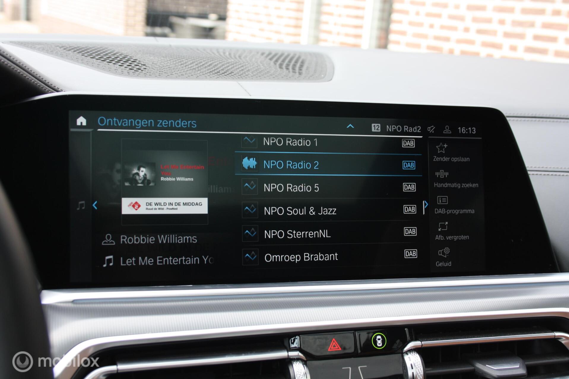Foto van BMW X5 Xdrive45e