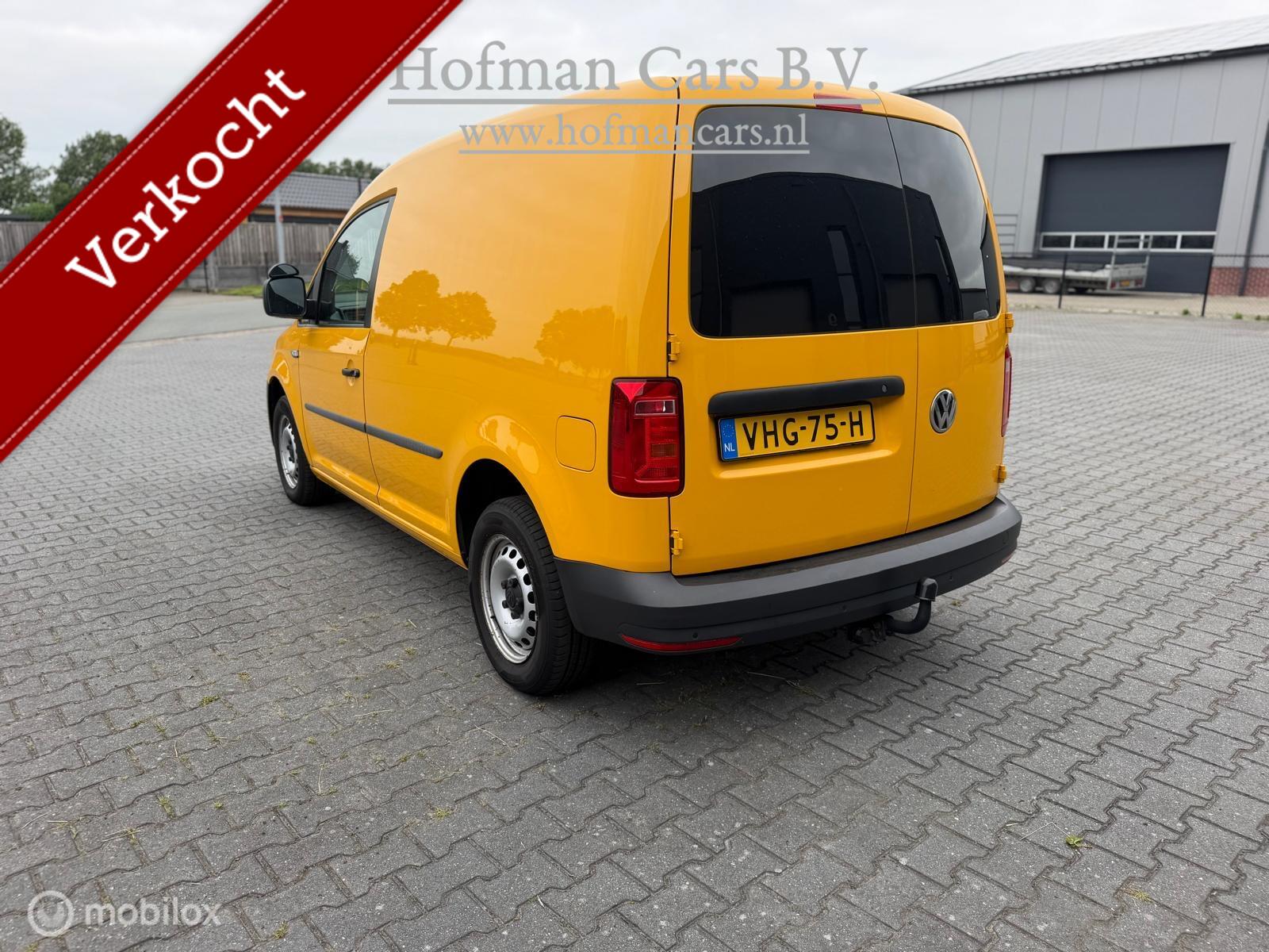 Foto van Volkswagen Caddy Modified Partition Wall