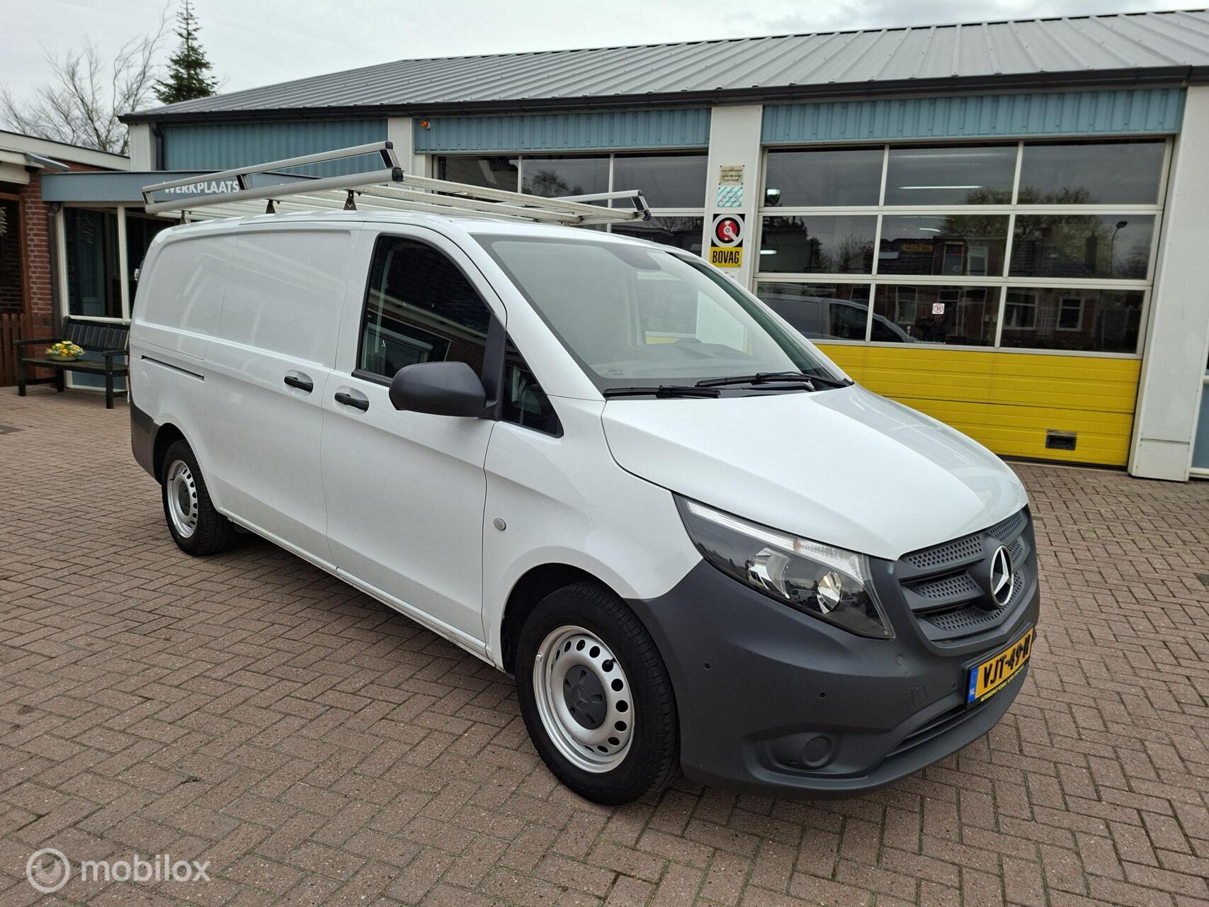 Mercedes-Benz Vito 116 CDI Lang Comfort 2021 - voorkant