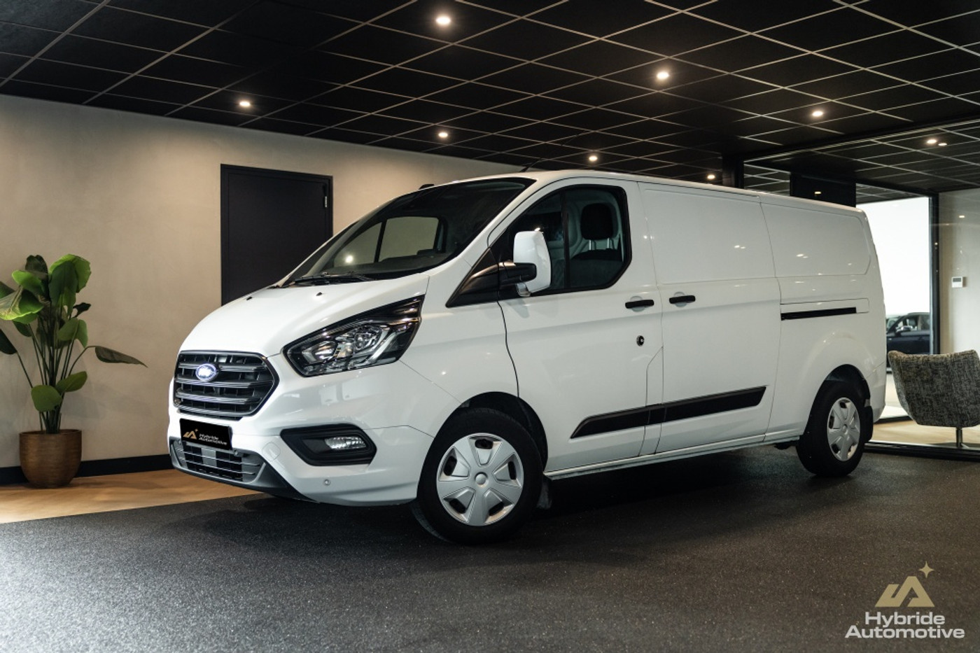 Ford Transit Custom 300 2.0 TDCI L2H1 Limited | Camera | 2x Schuifdeur | Cruise control | 2021 - voorkant