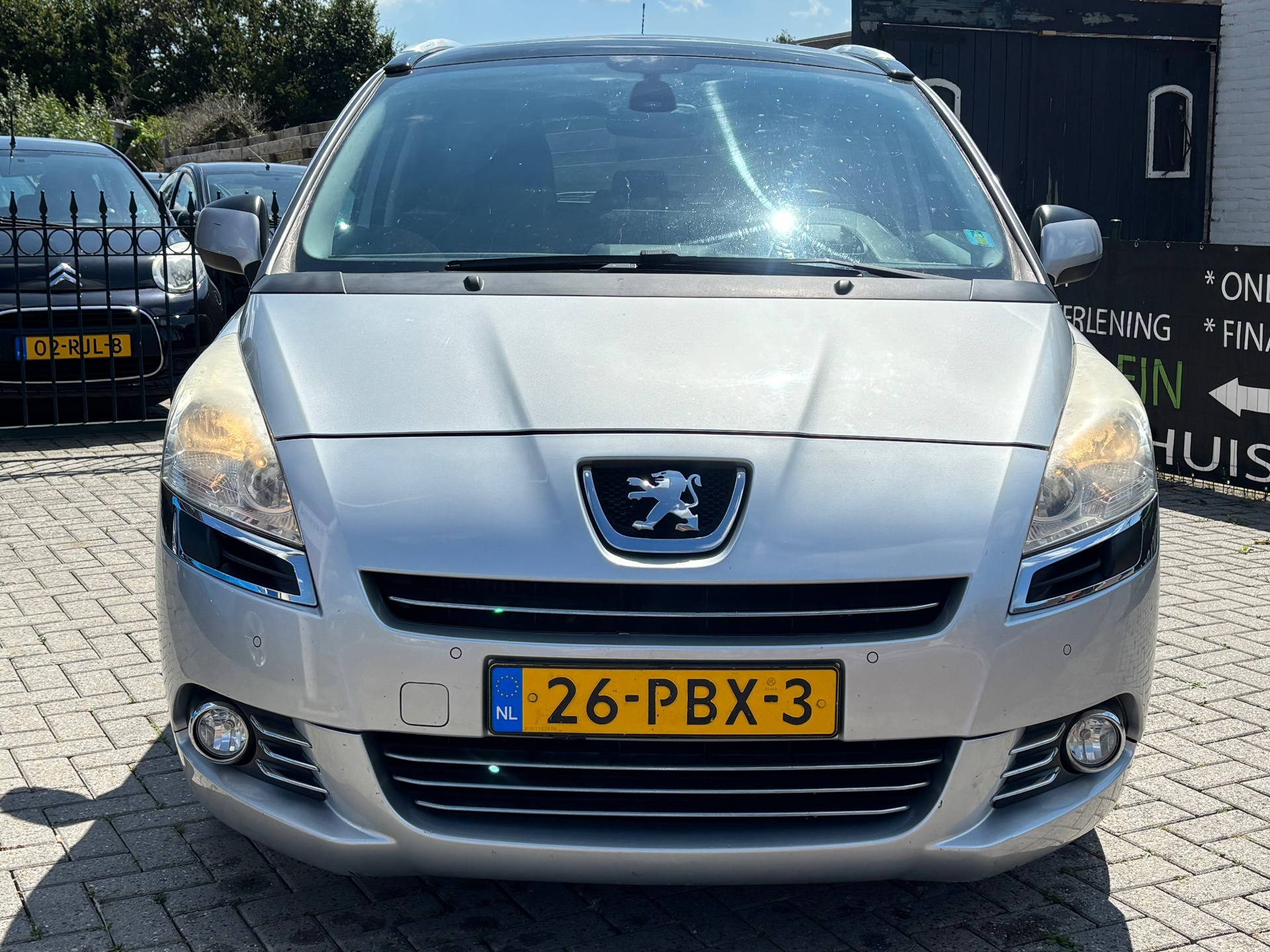Foto van Peugeot 5008