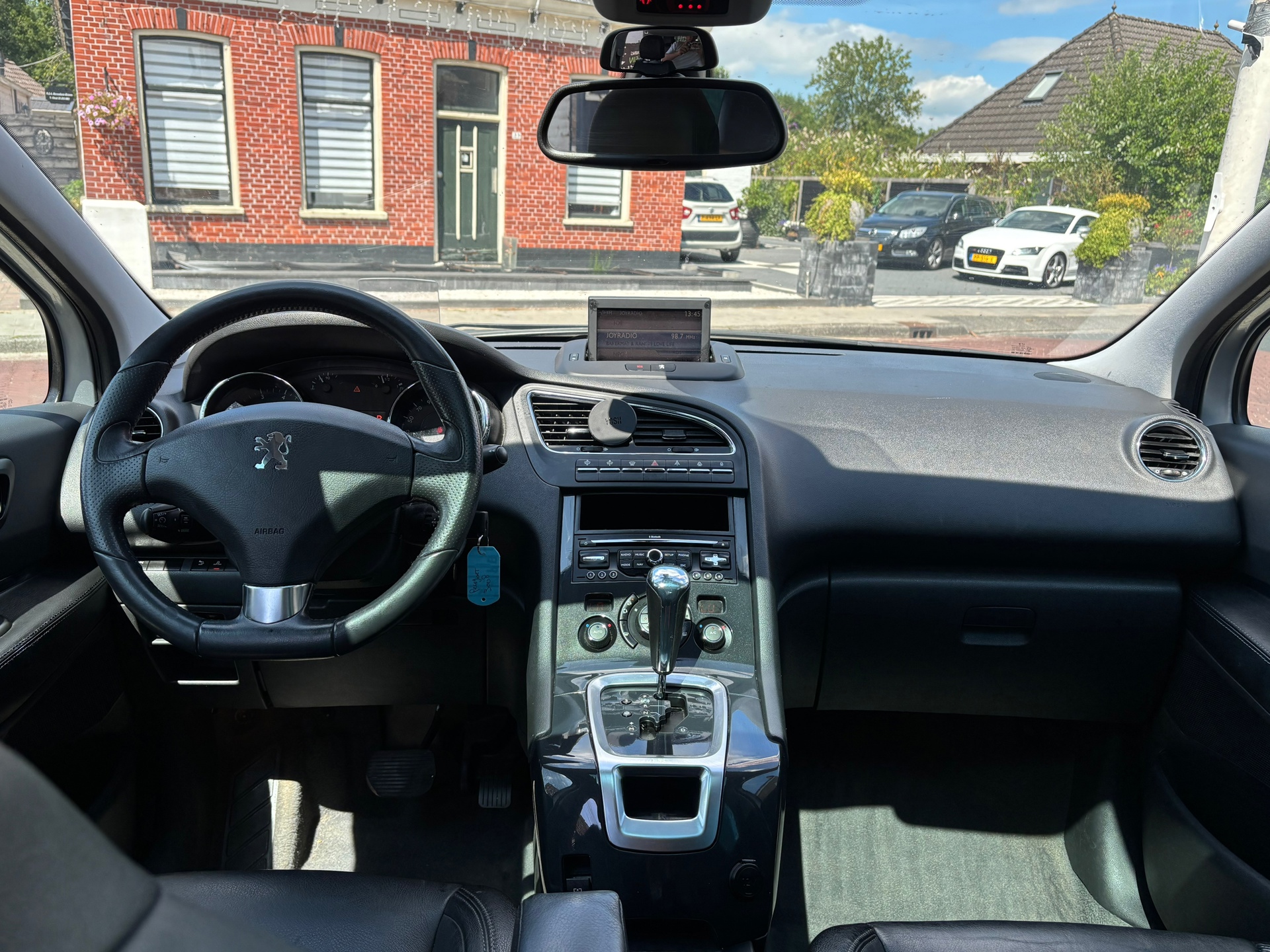 Foto van Peugeot 5008
