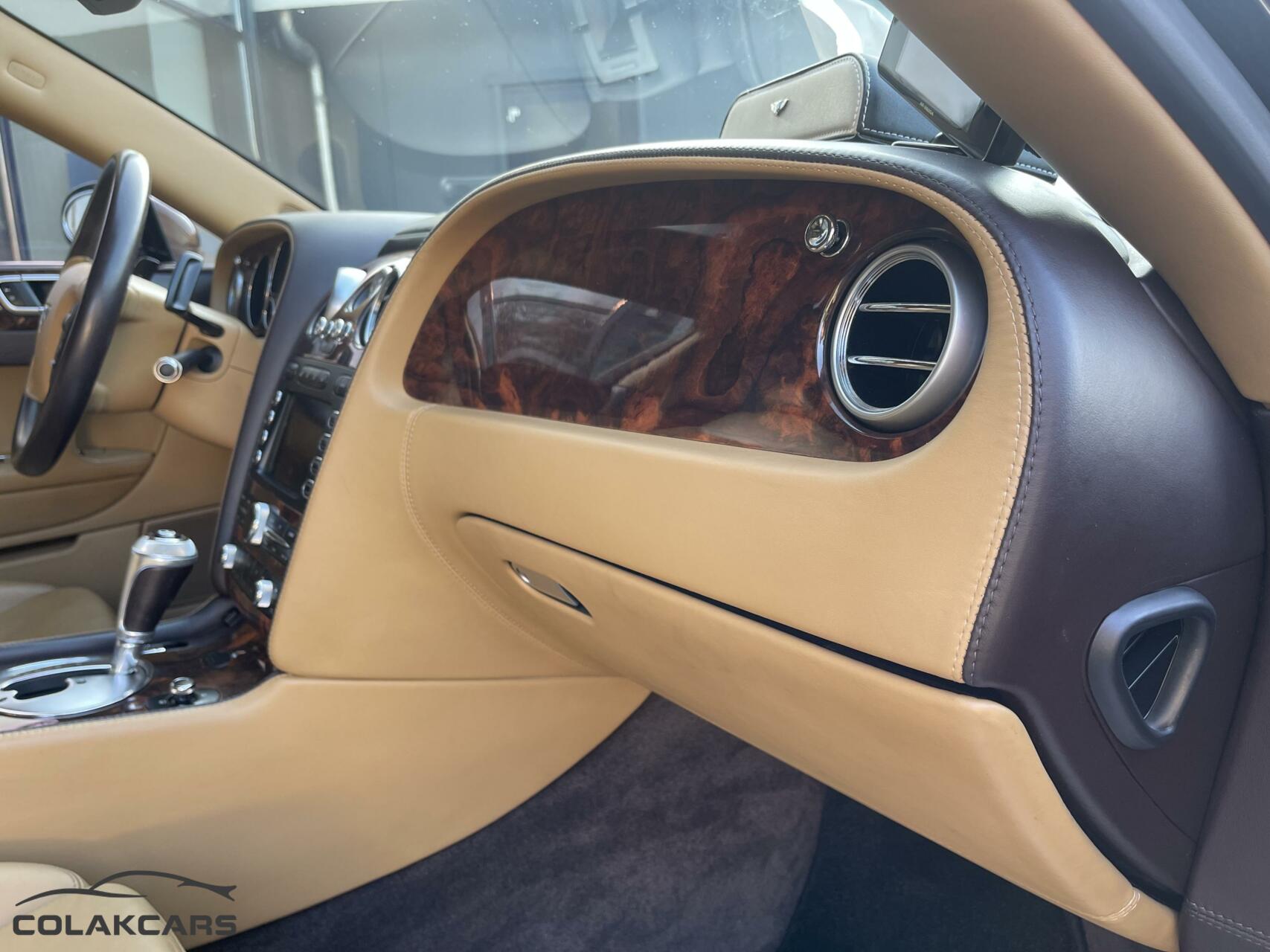Foto van Bentley Continental GT
