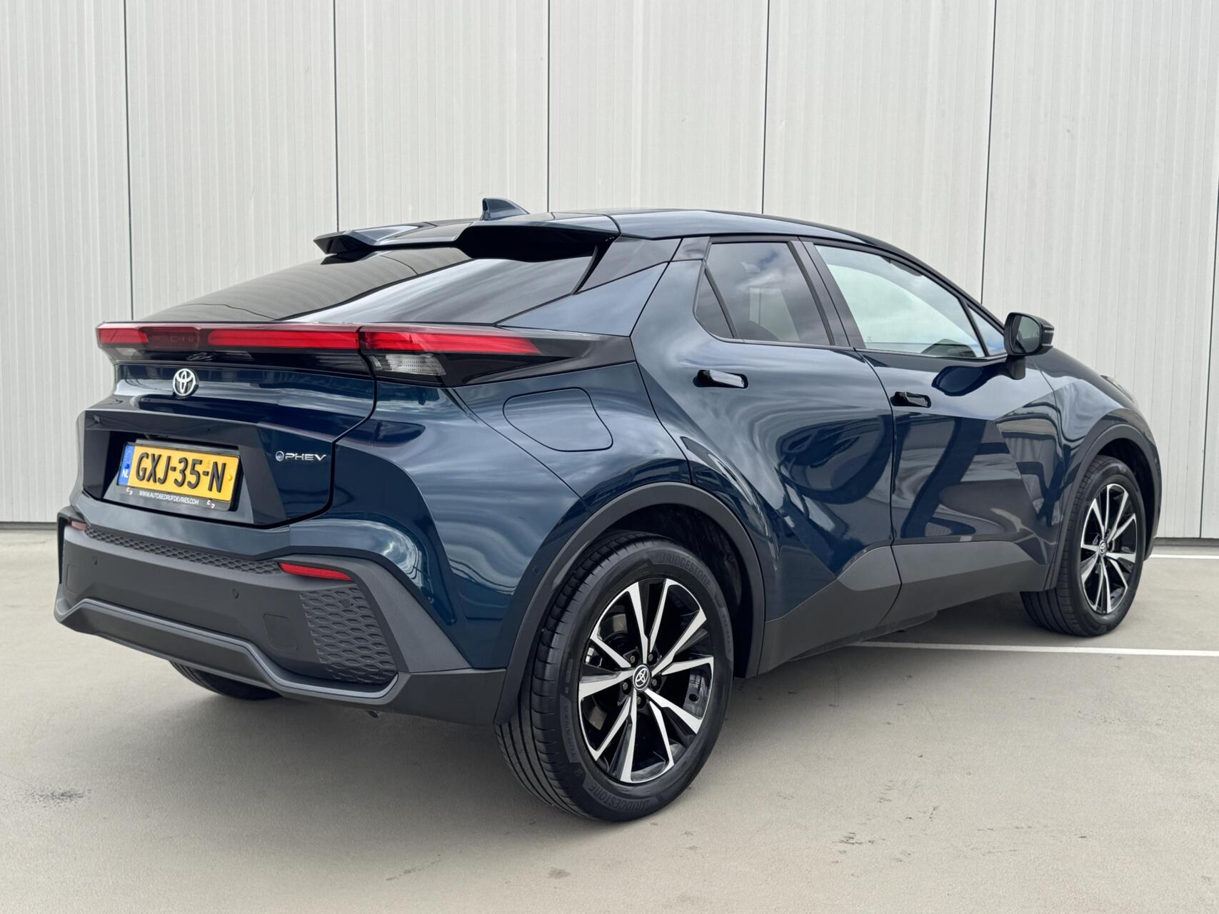 Foto van Toyota Toyota C-hr