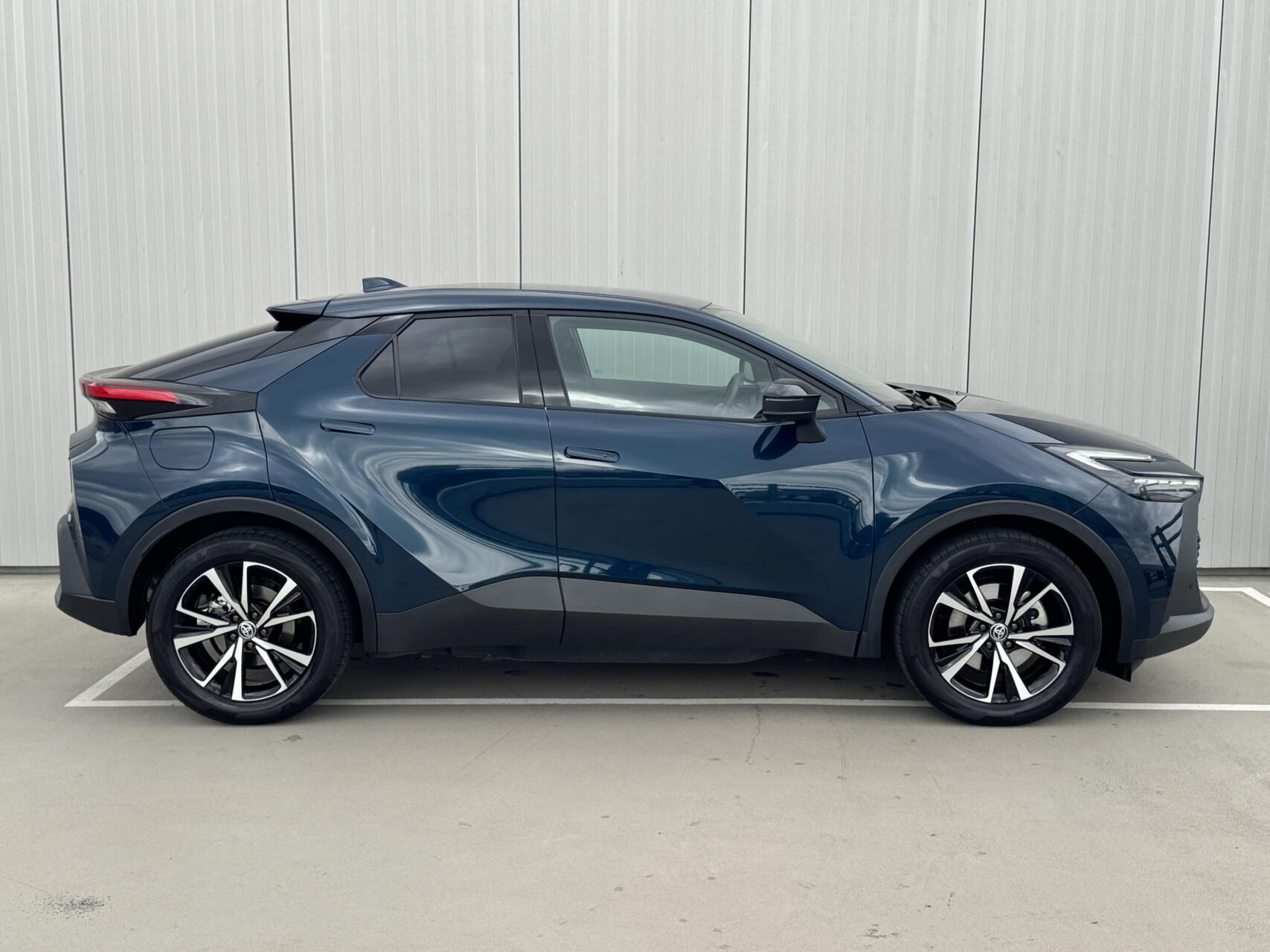 Foto van Toyota Toyota C-hr