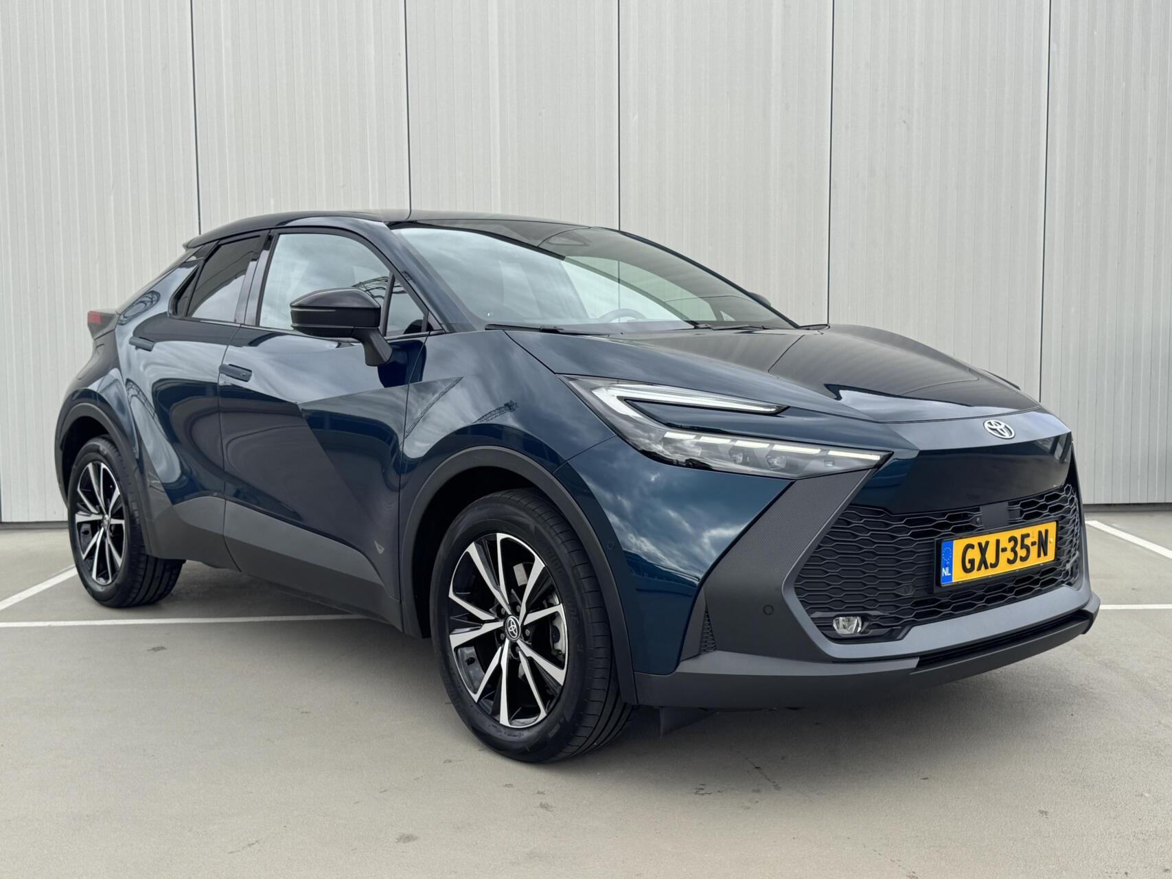 Foto van Toyota Toyota C-hr