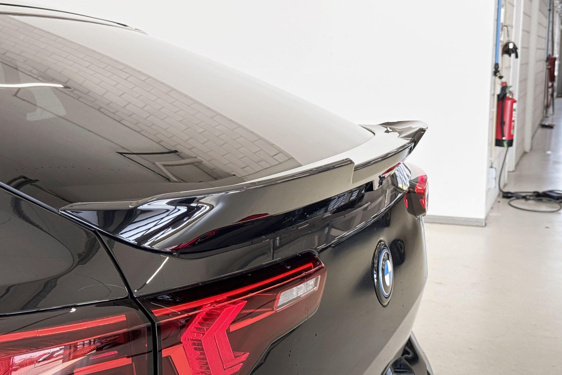Foto van BMW Ix2 Xdrive30