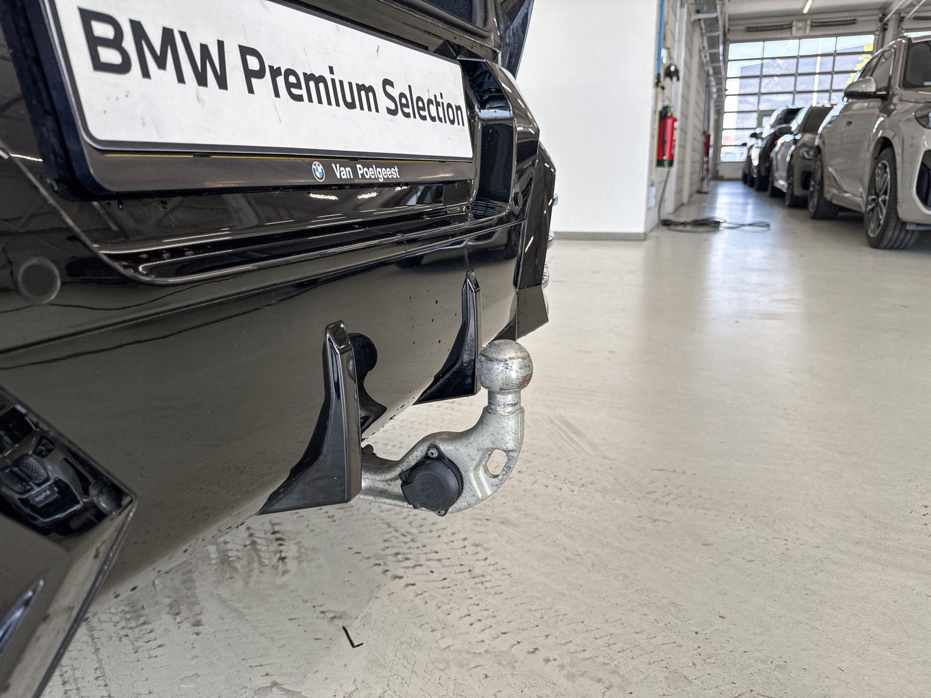 Foto van BMW Ix2 Xdrive30