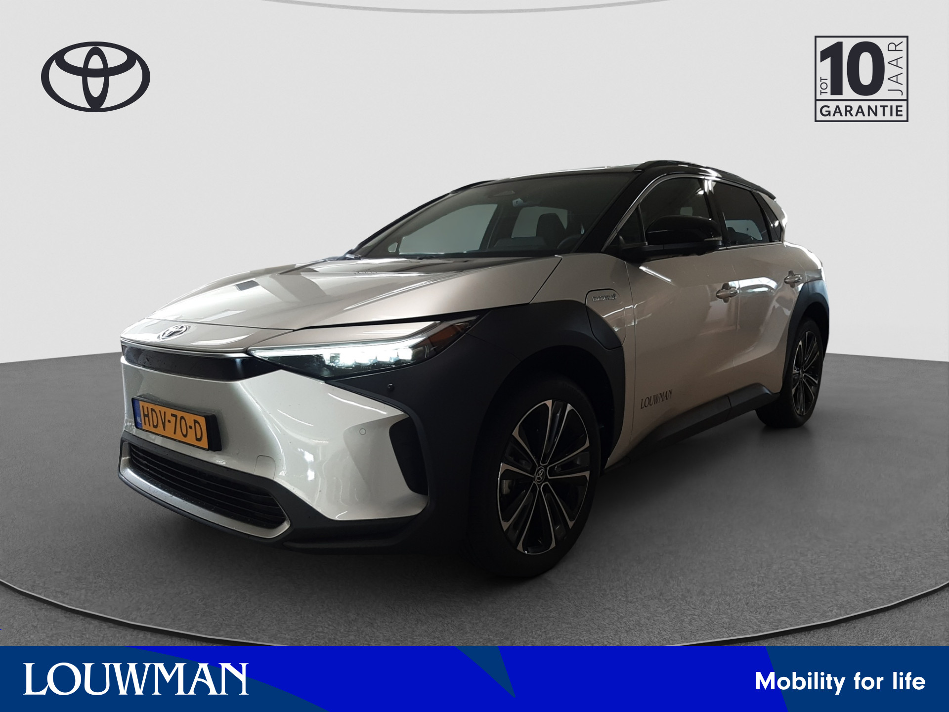 Toyota Toyota Bz4x Premium 4WD 71 kWh Panoramadak 2025 - voorkant